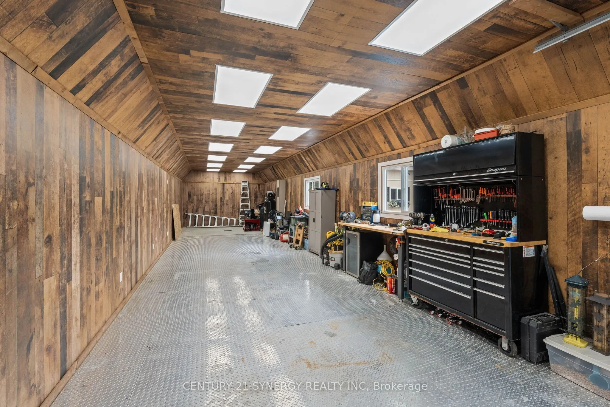 1302 Bankfield Road