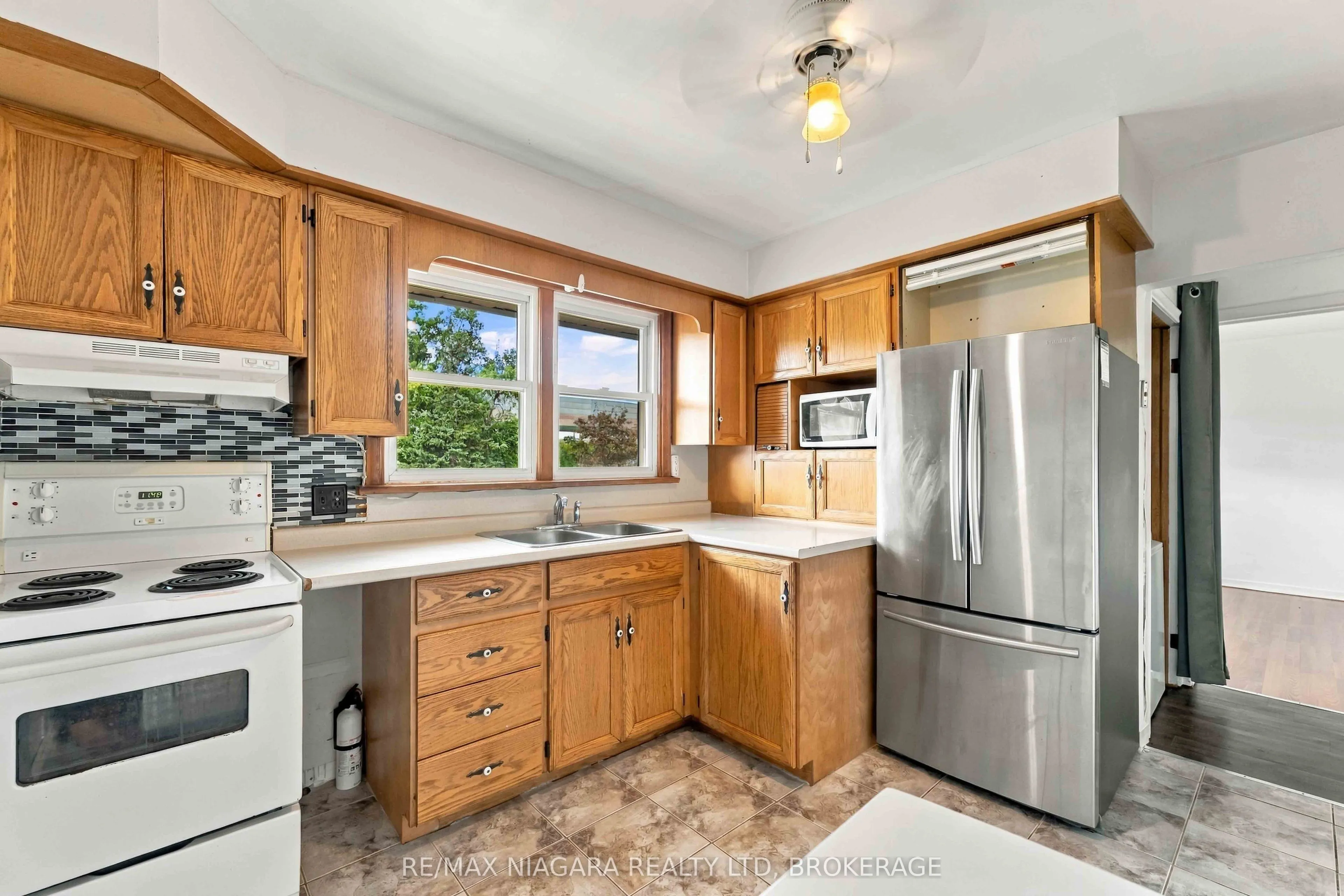 29 Glengarry Road