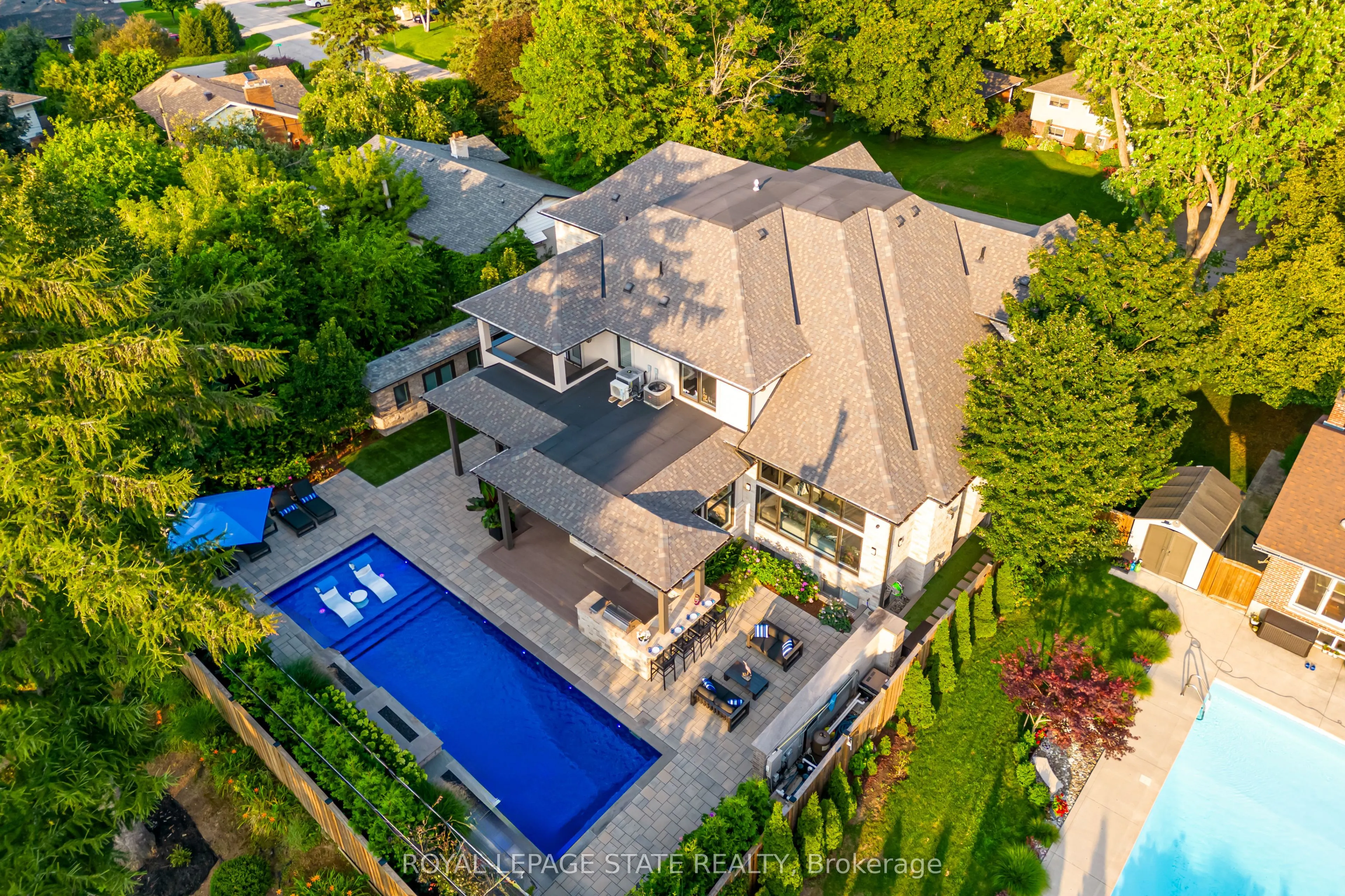 100 Seneca Drive