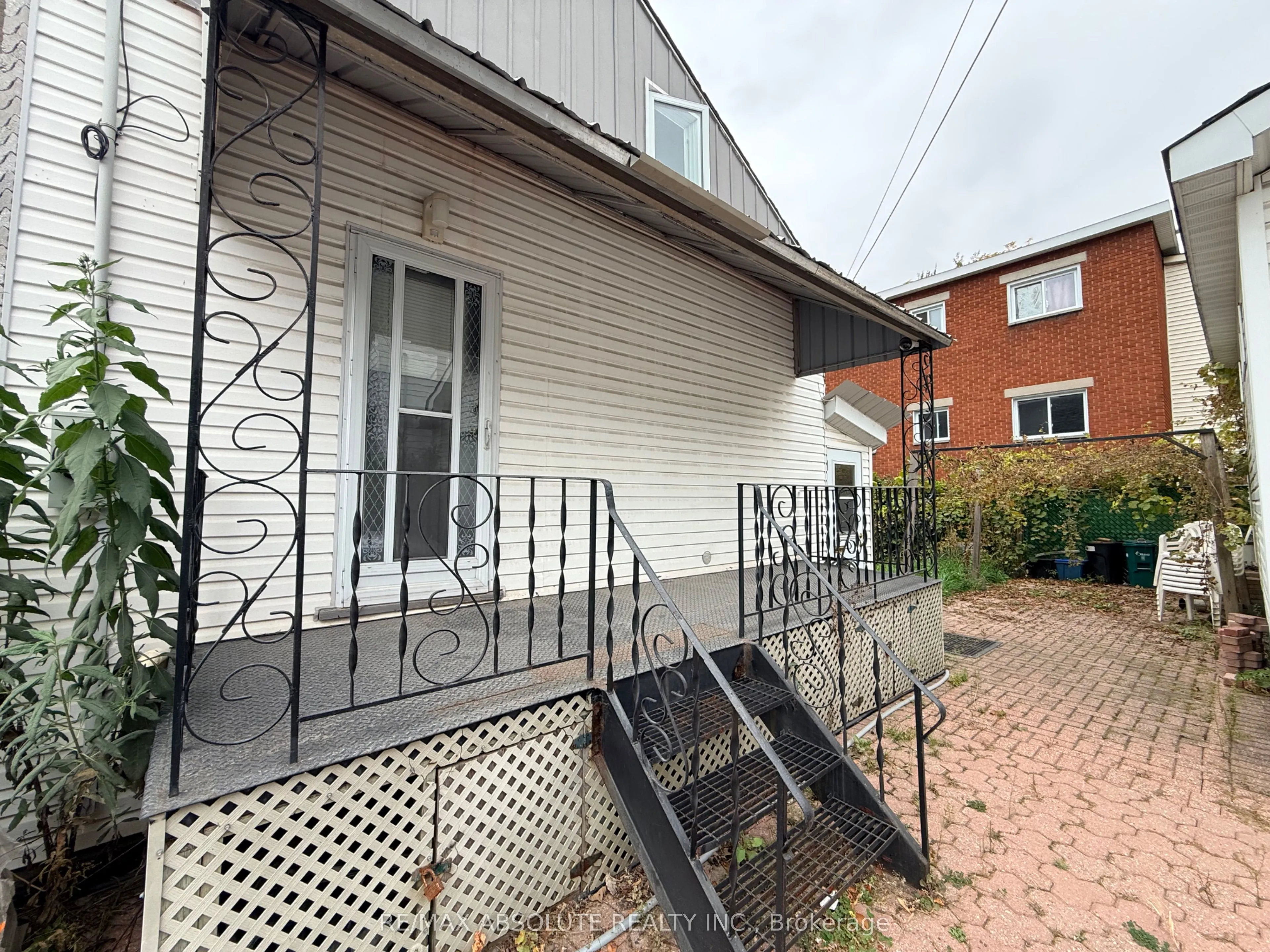 222 Ste Monique Street