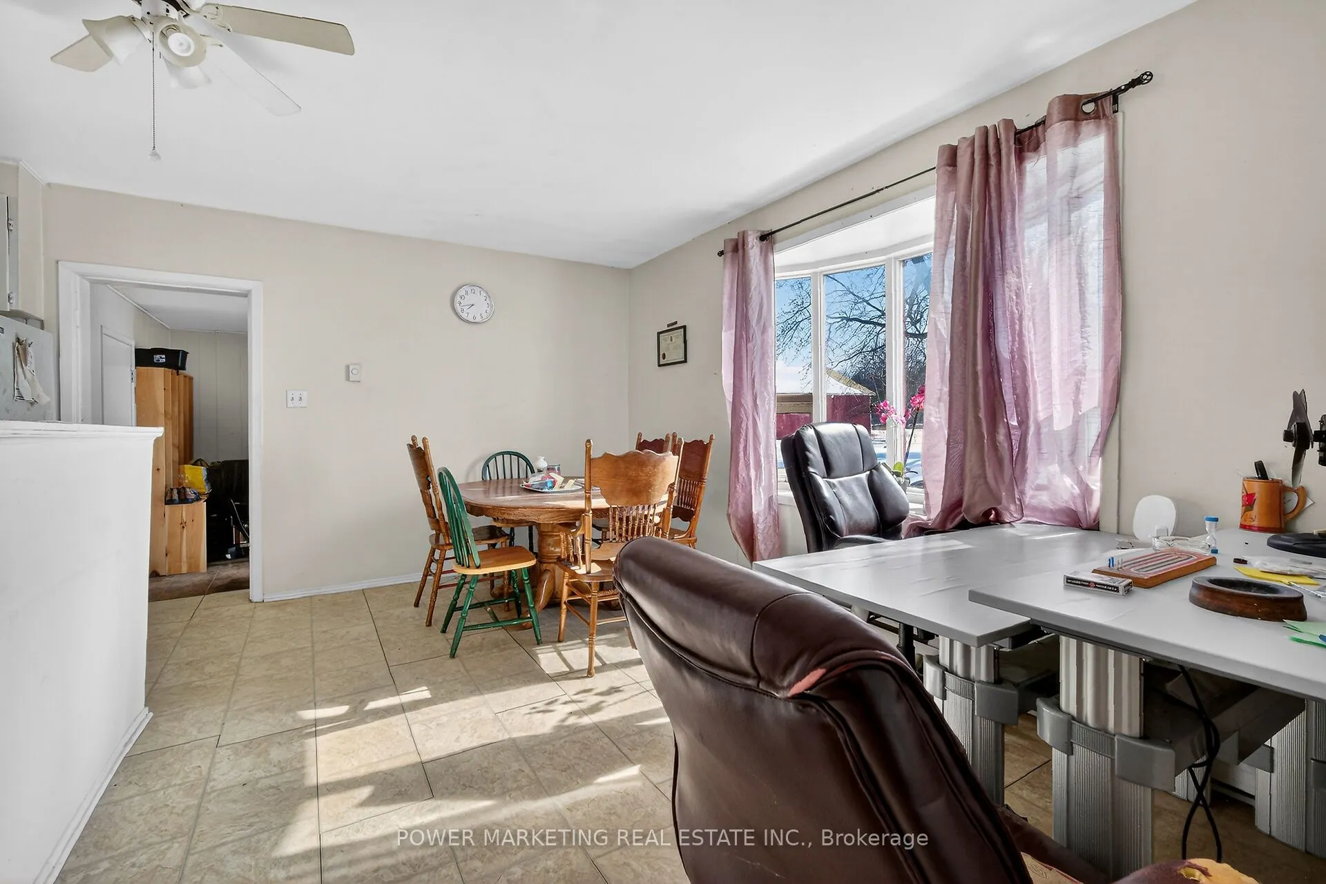 955 ST GUILLAUME Road