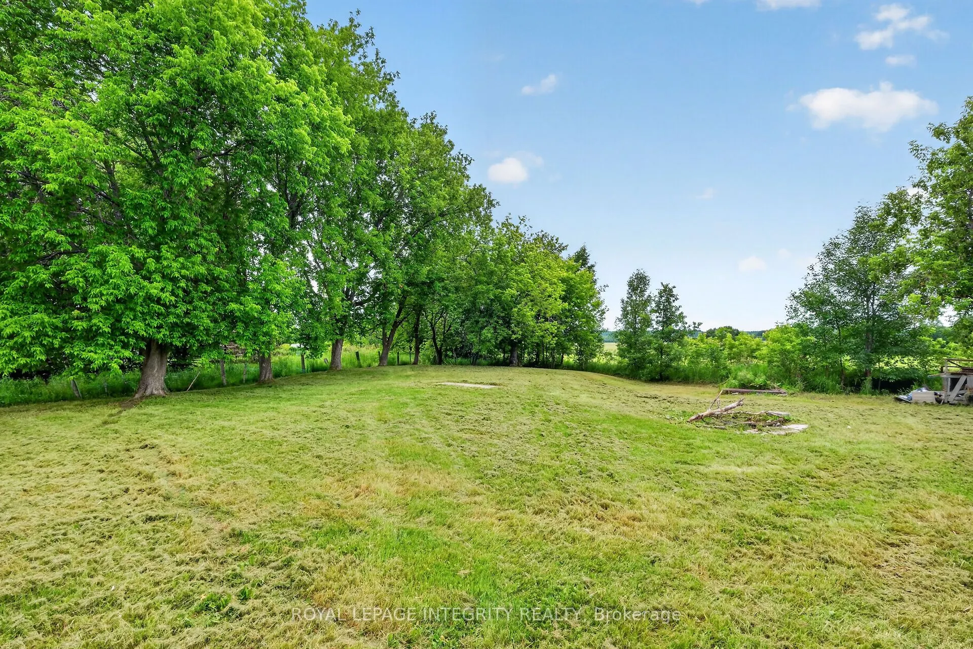 3156 Old Highway 17 Road