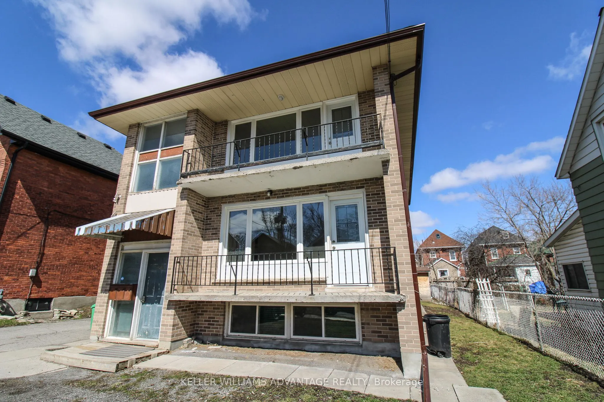 506 SHERBROOKE Street #Upper