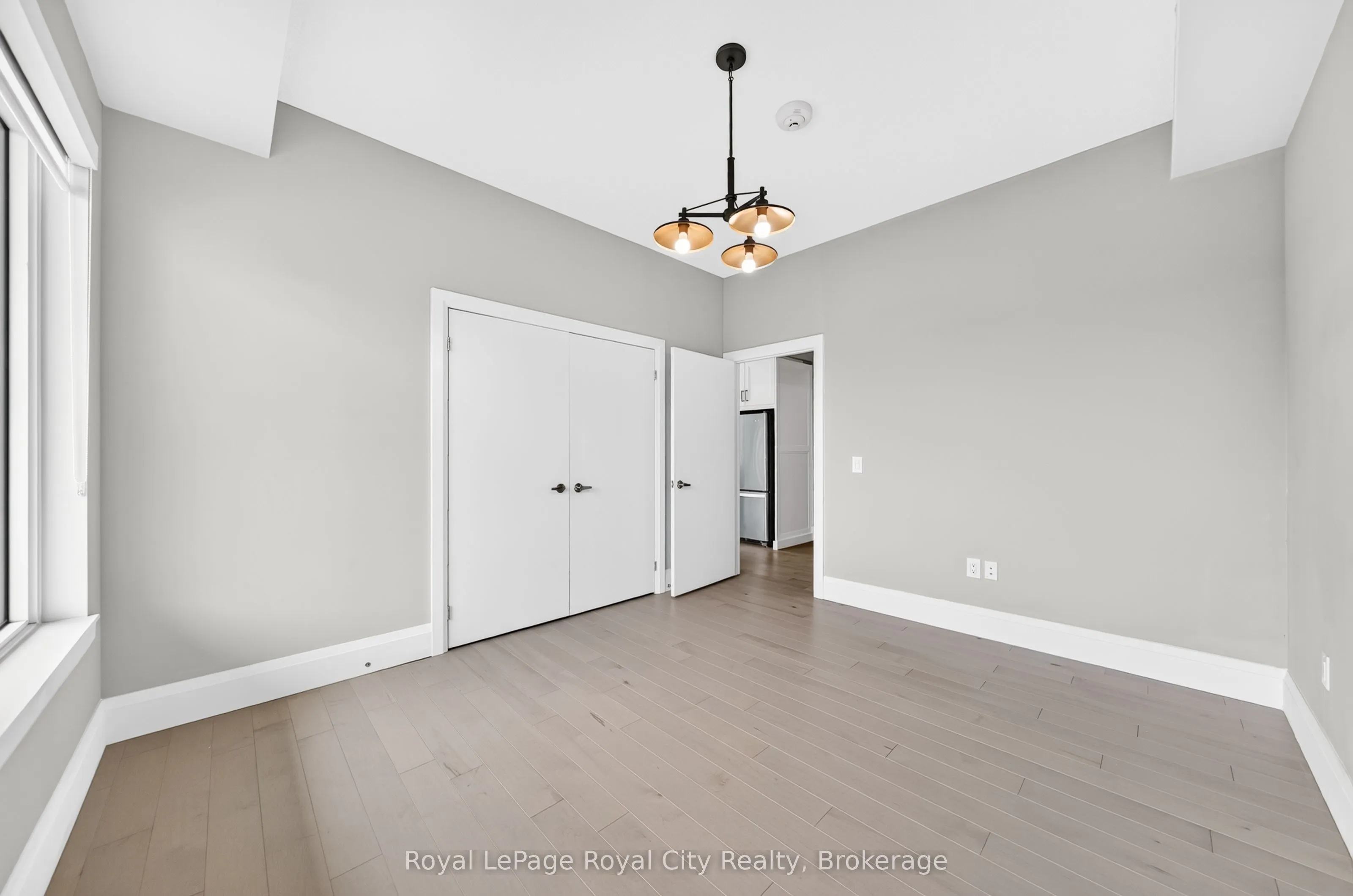 73 Arthur Street S #504