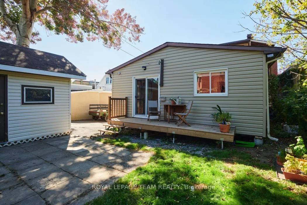 321 Mona Avenue