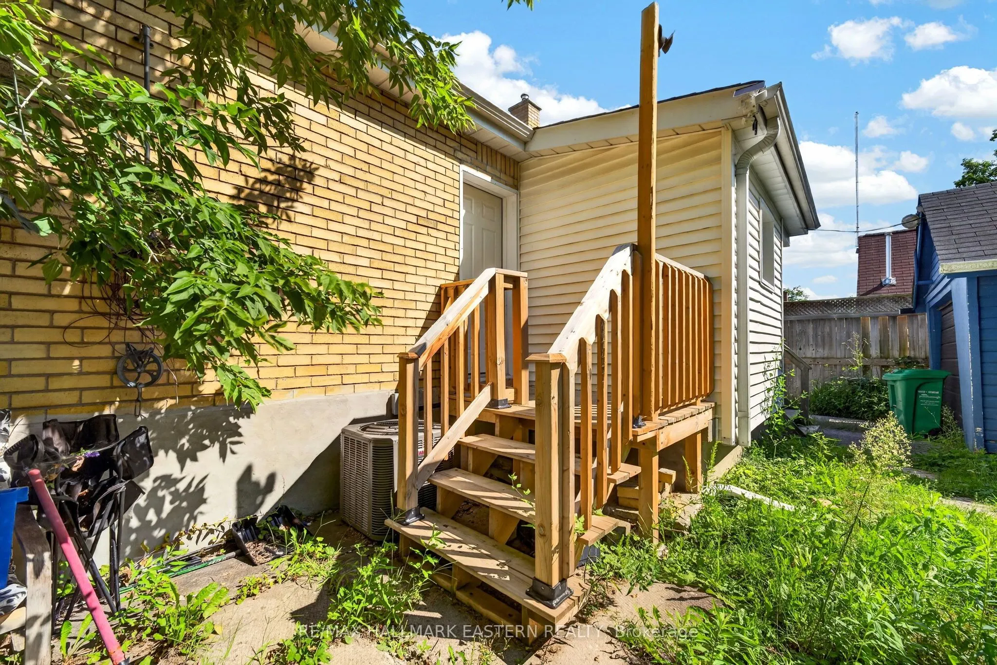 599 Donegal Street