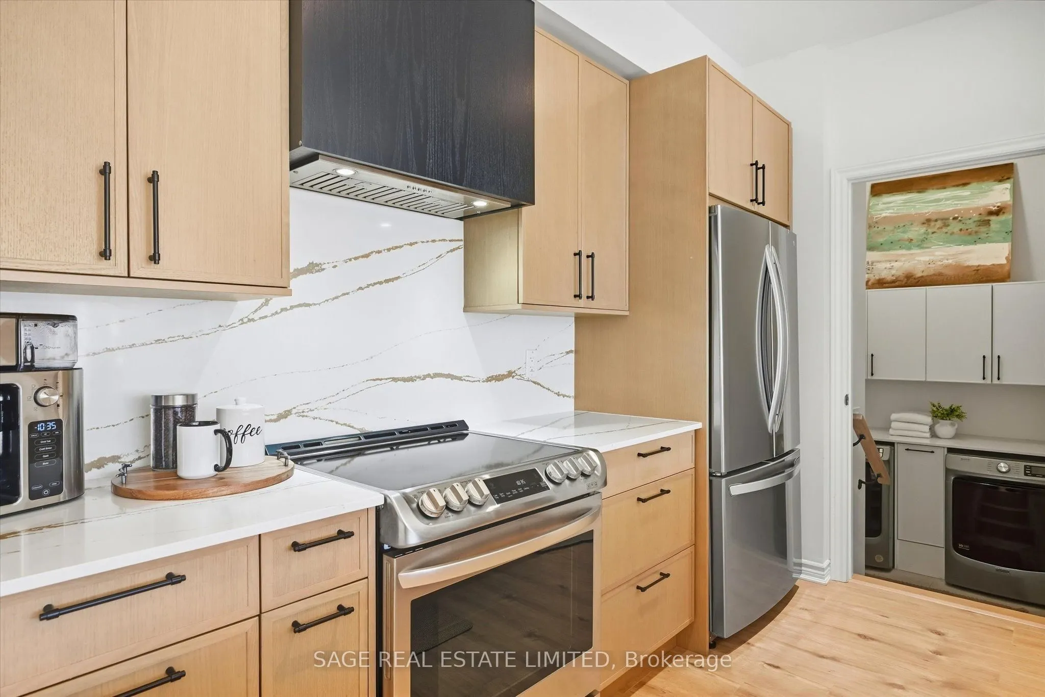 17 Lakewood Crescent #32