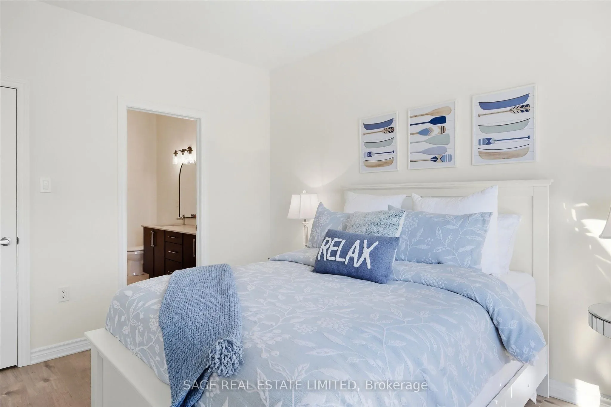 17 Lakewood Crescent #32