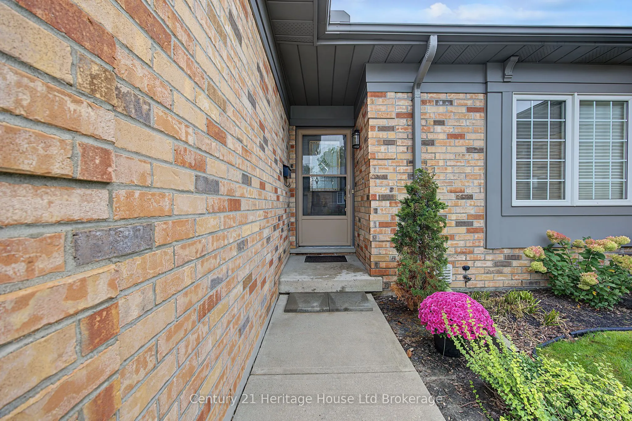 105 King Street #1