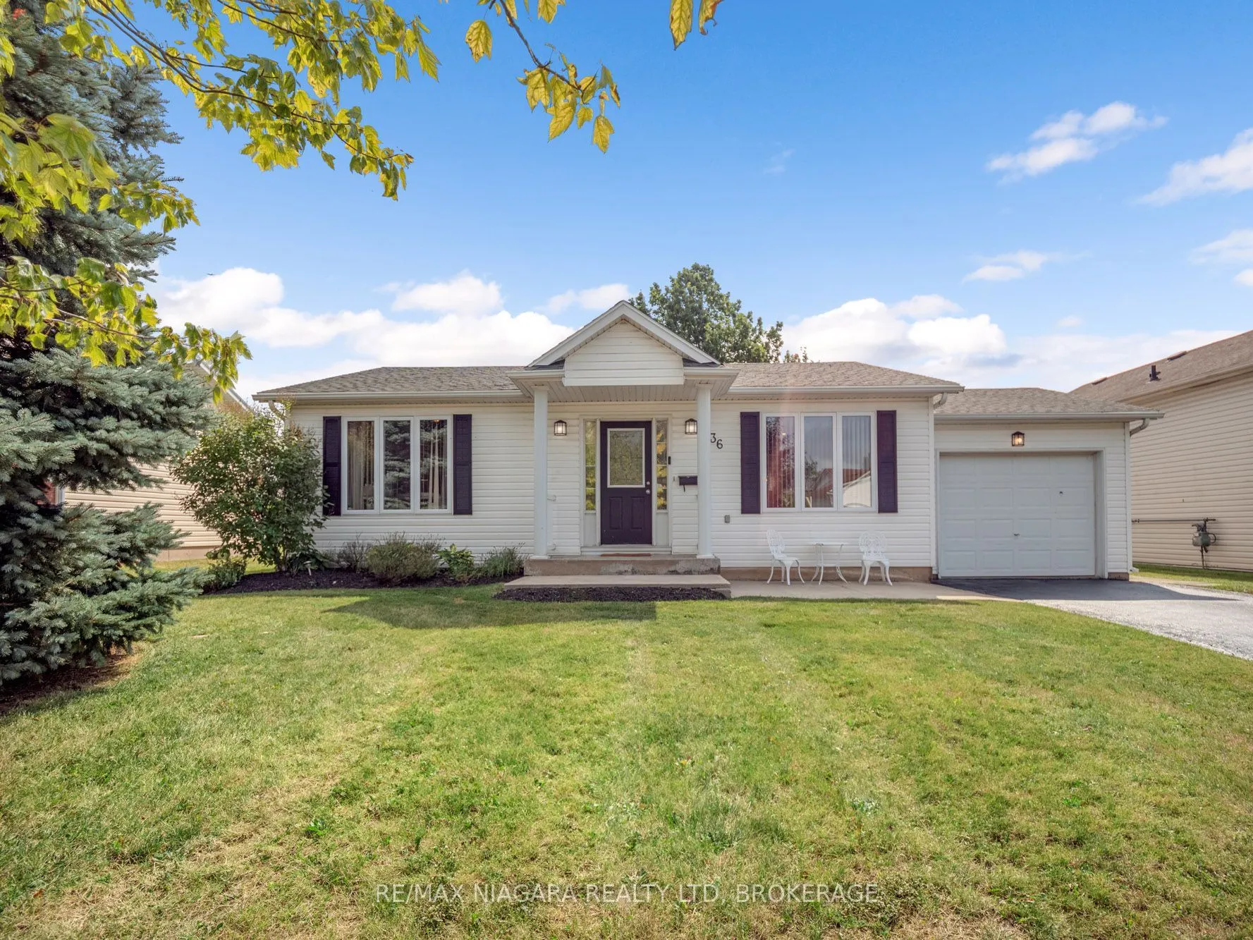 936 Colette Road