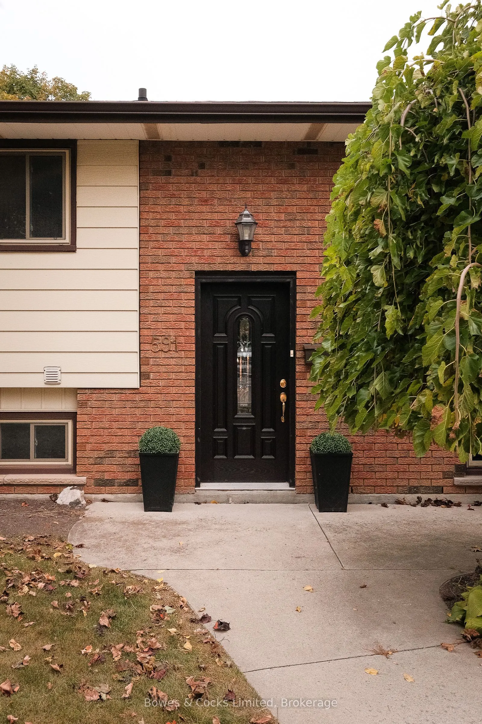 591 Otonabee Drive