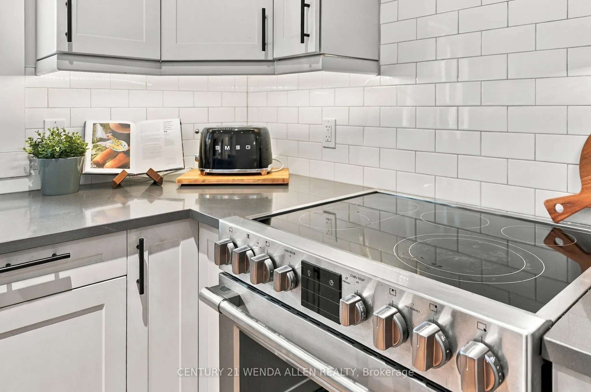 1424 REDKENN Road