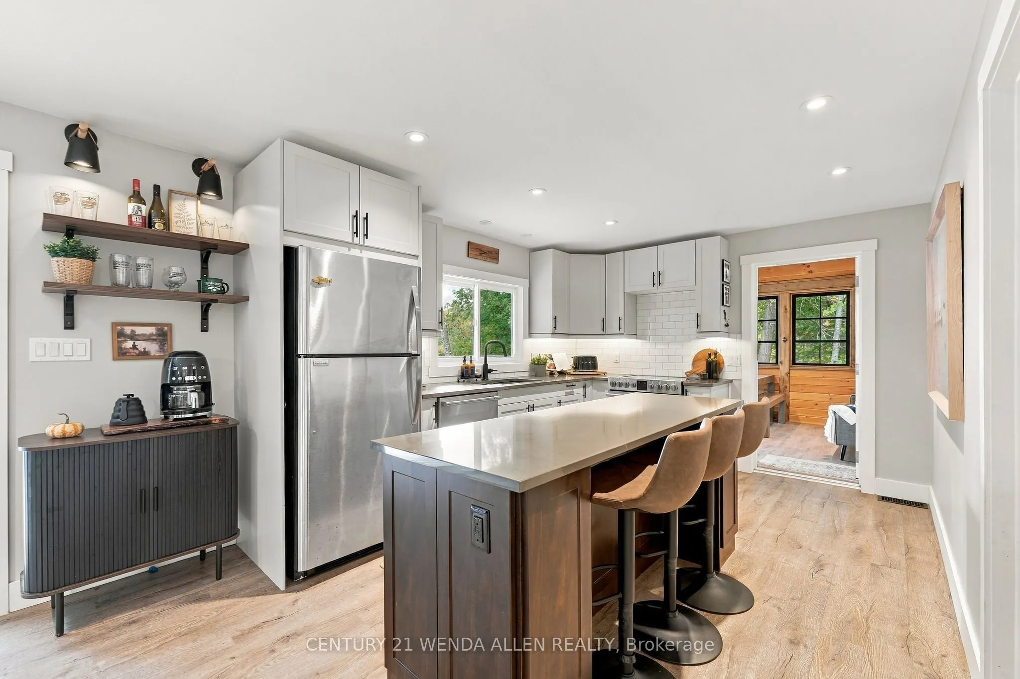 1424 REDKENN Road