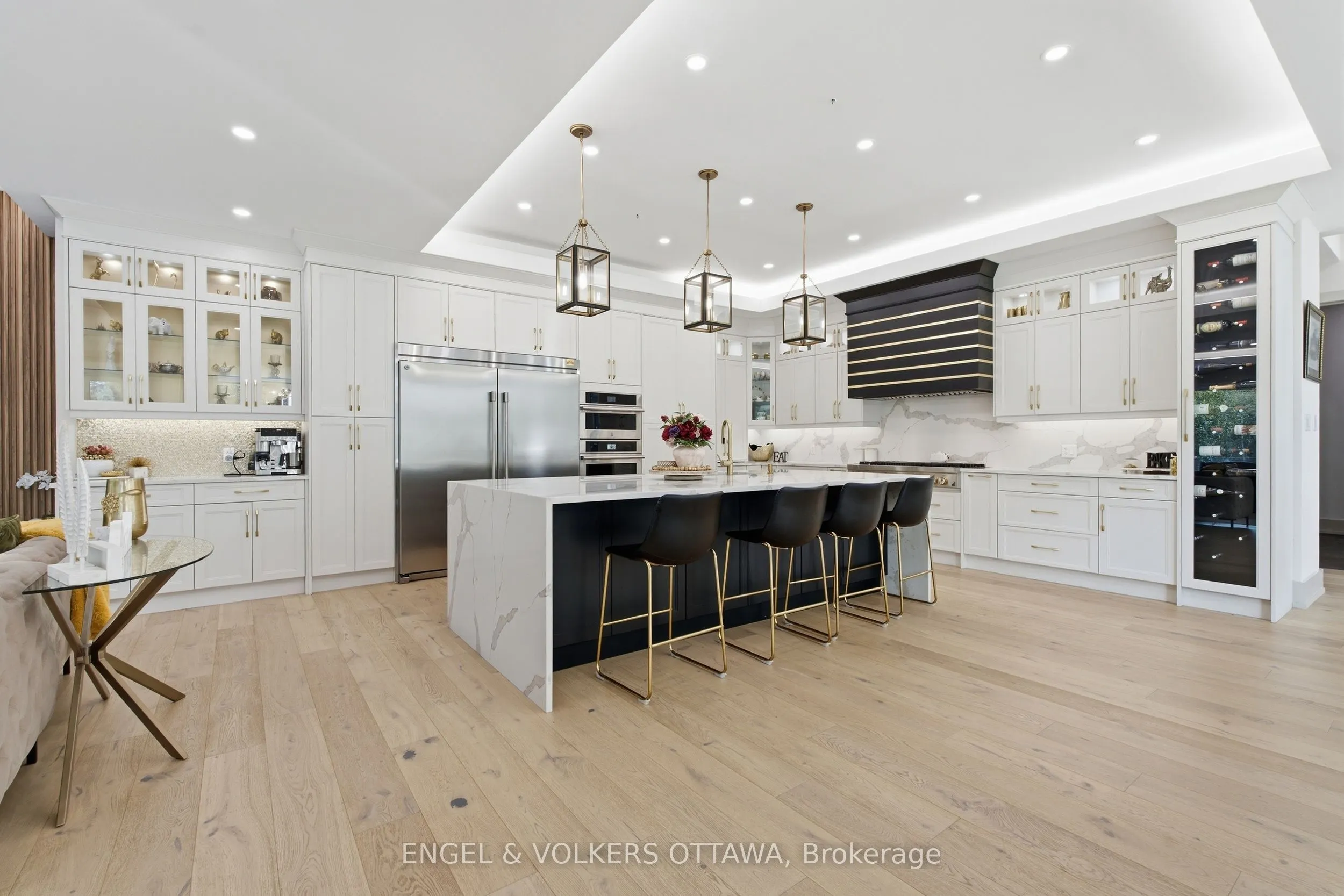 1057 Green Jacket Crescent