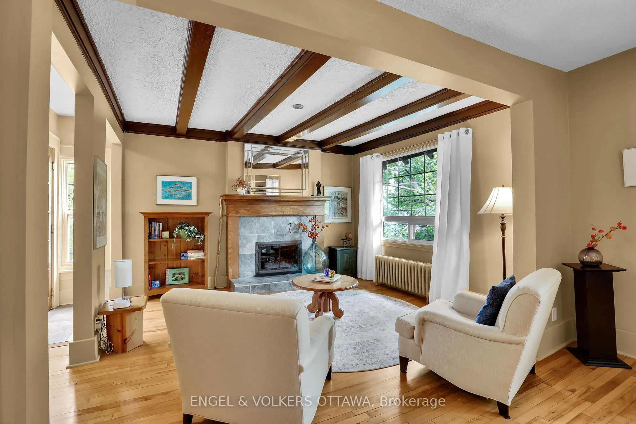 5 Woodlawn Avenue
