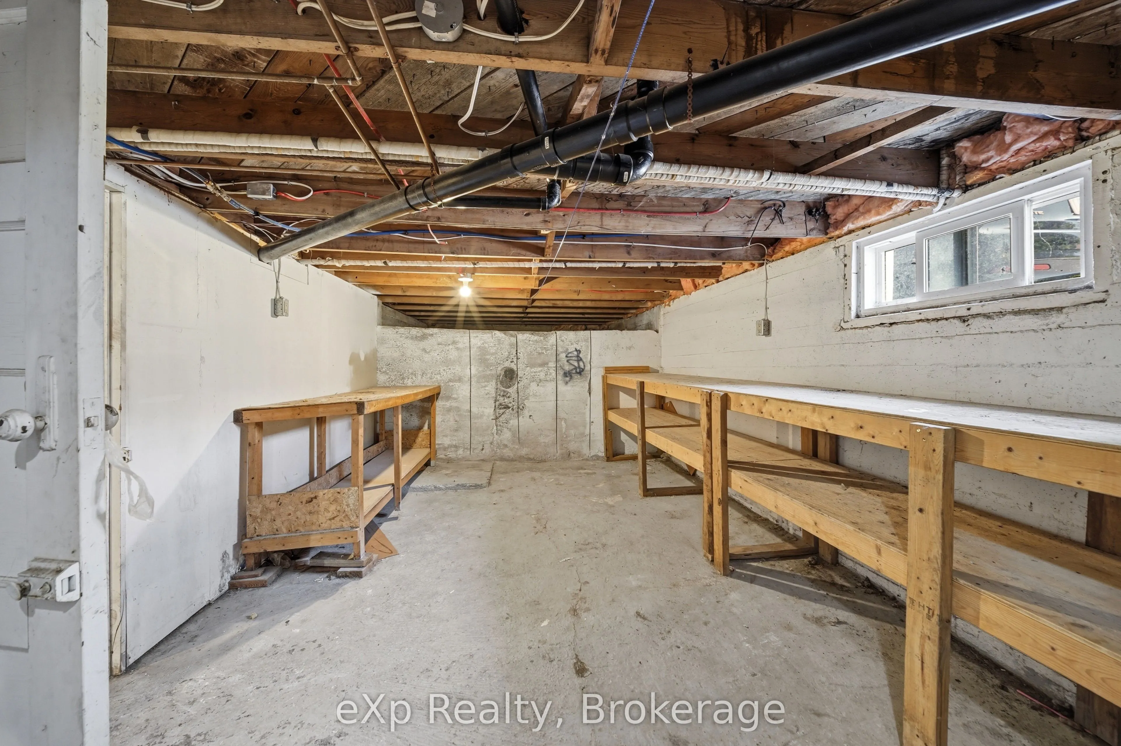 326 Sidney Street
