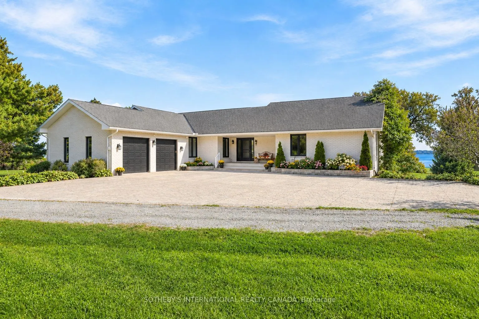 969-973 County Road 11