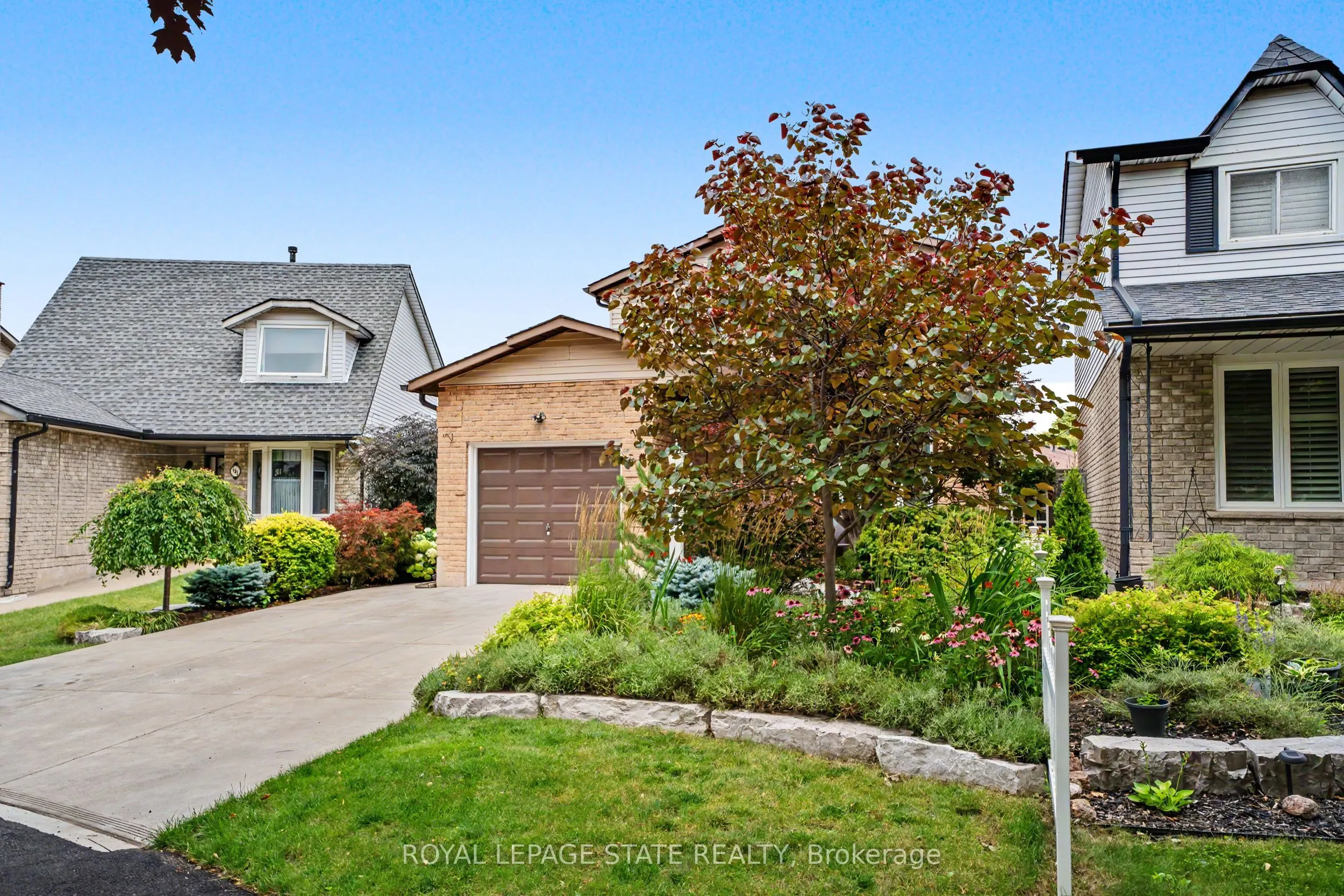 103 Glenashton Drive
