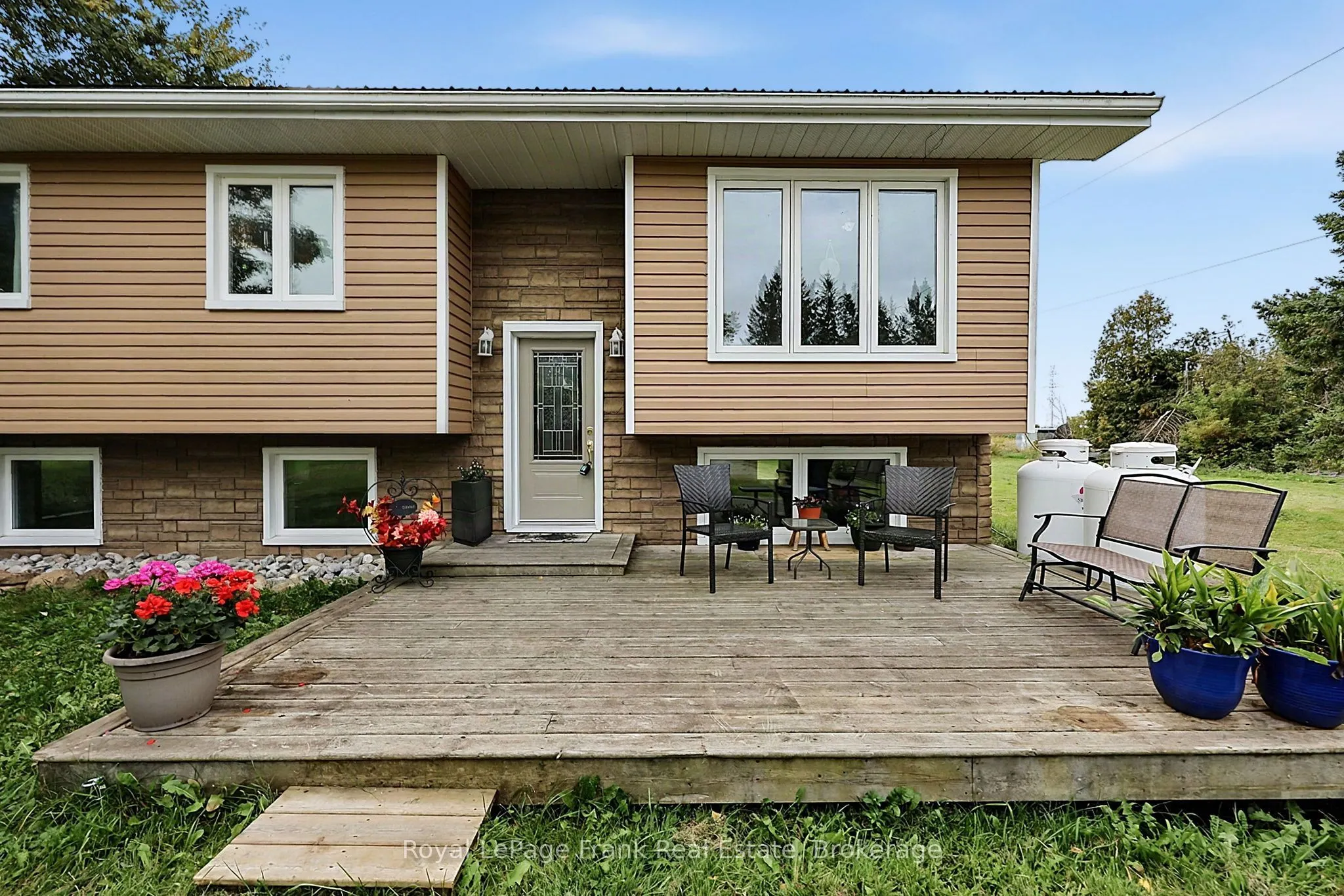 222 Lorneville Road