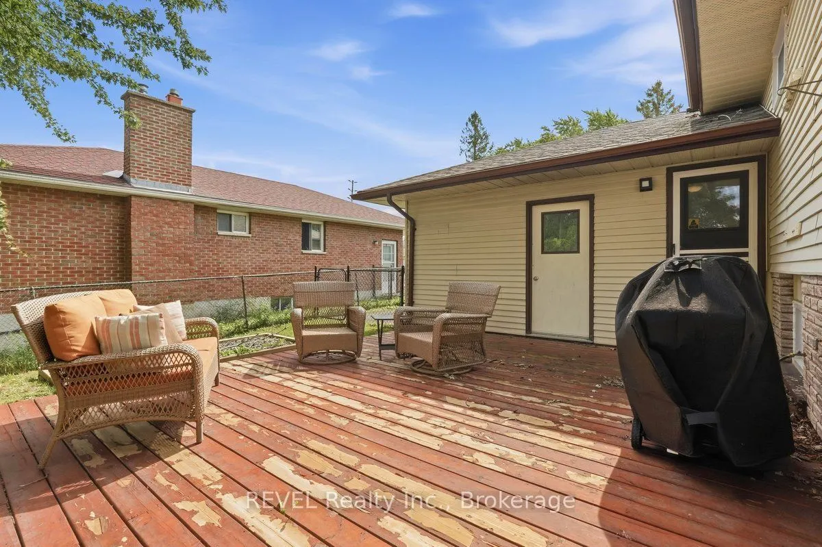 92 Maple Drive