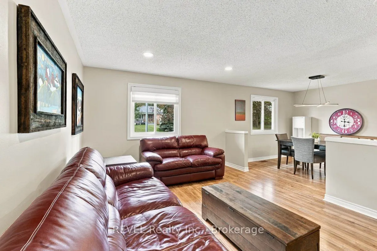 92 Maple Drive