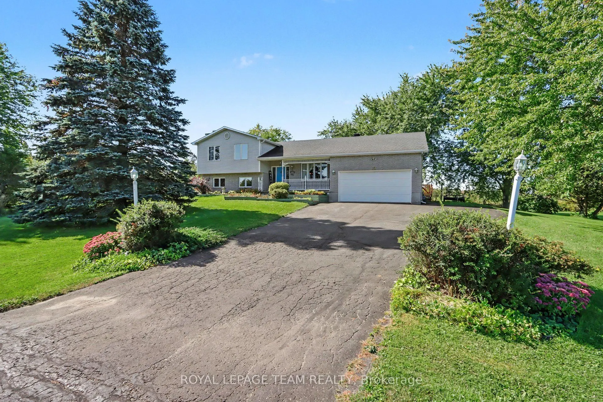 42 Colonel Drive