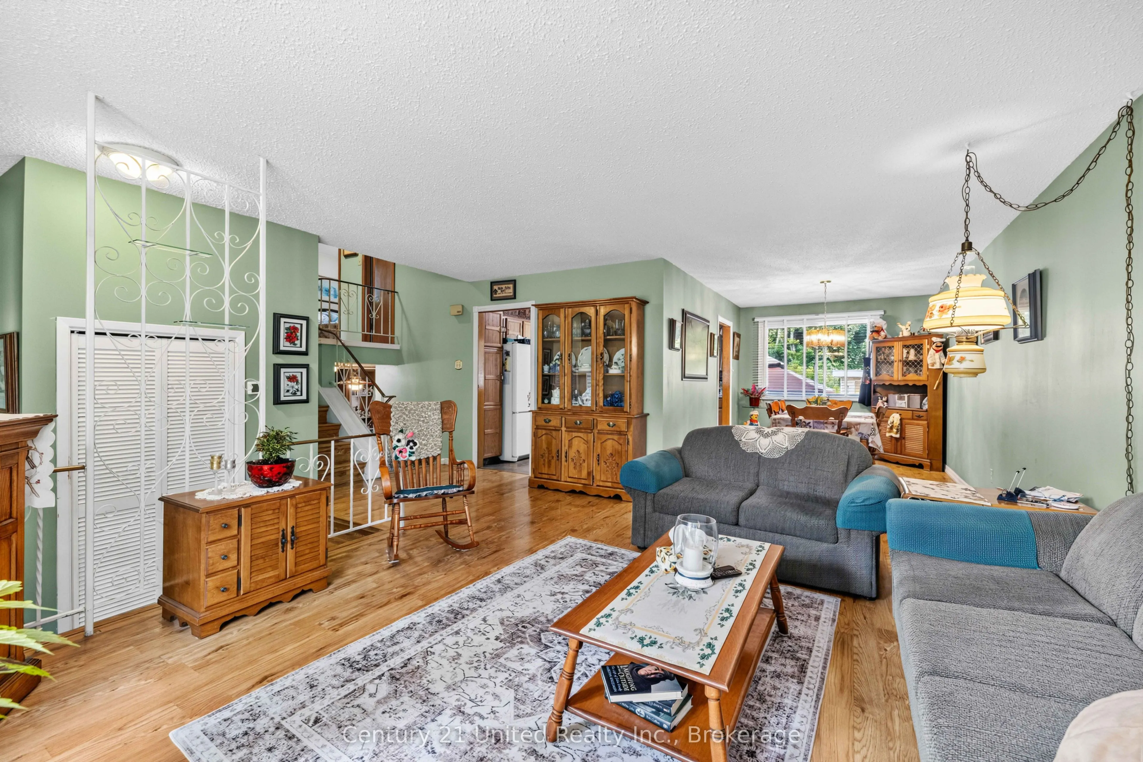 941 Golfview Road
