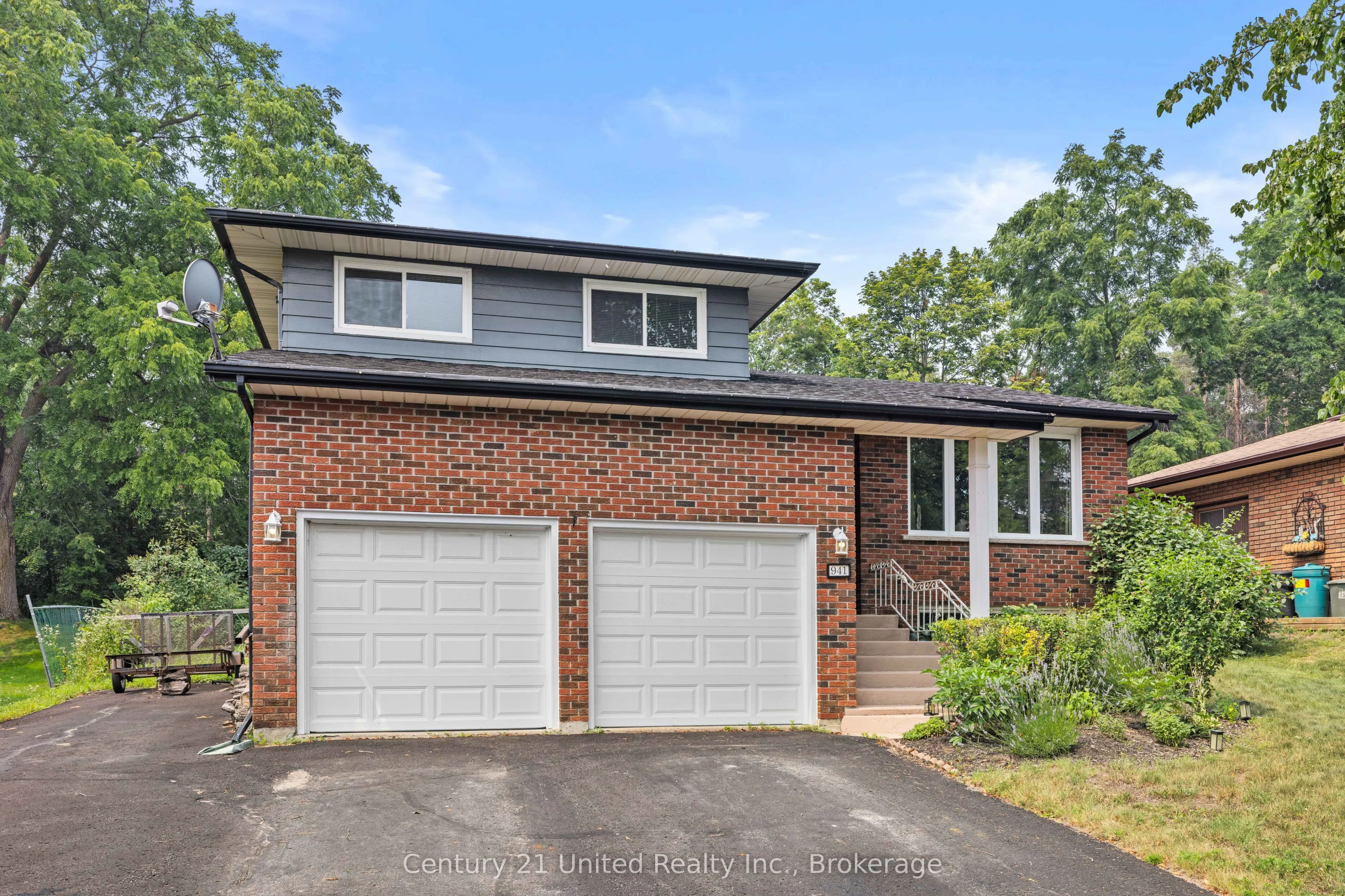 941 Golfview Road