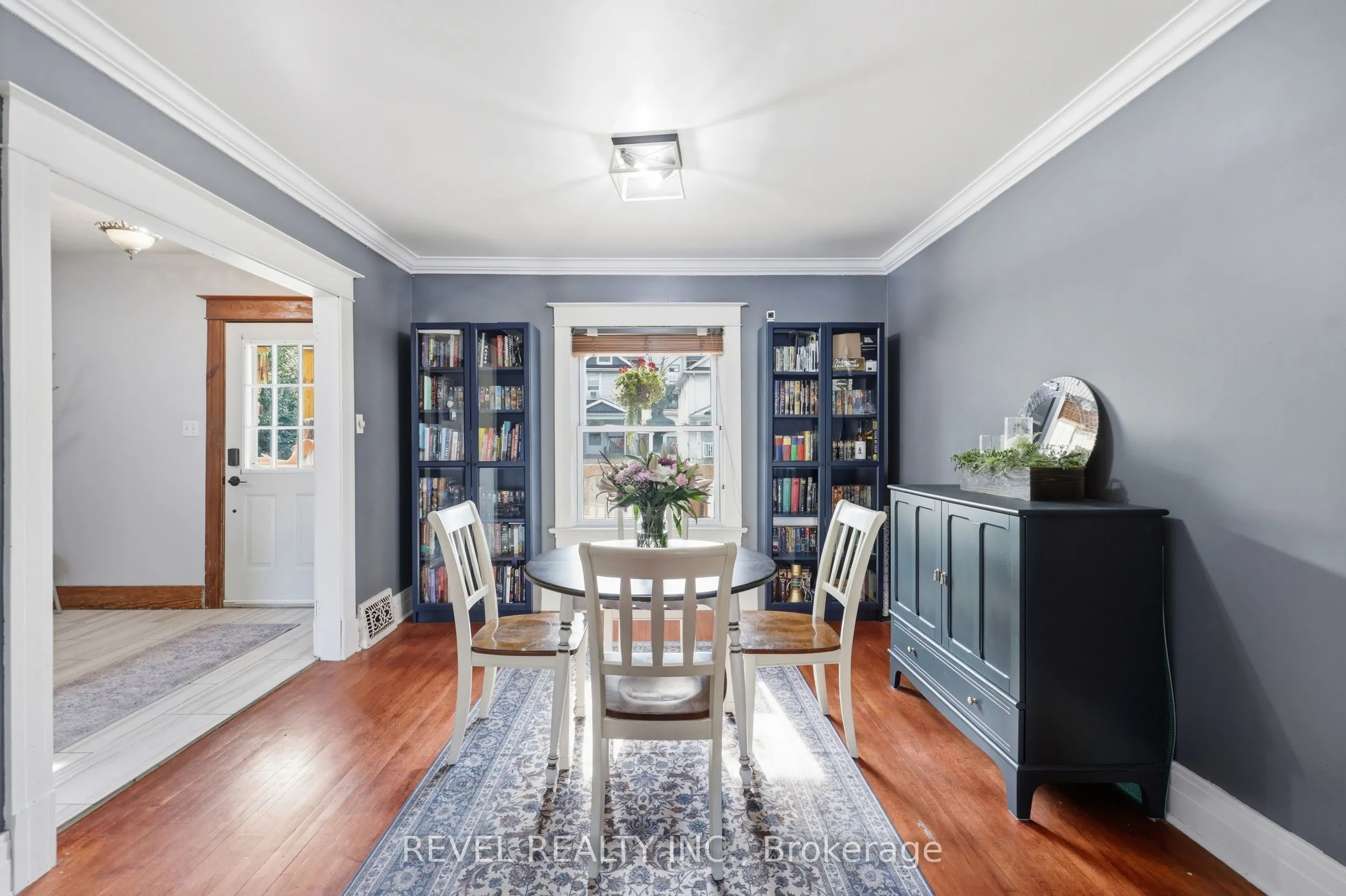 52 Berryman Avenue