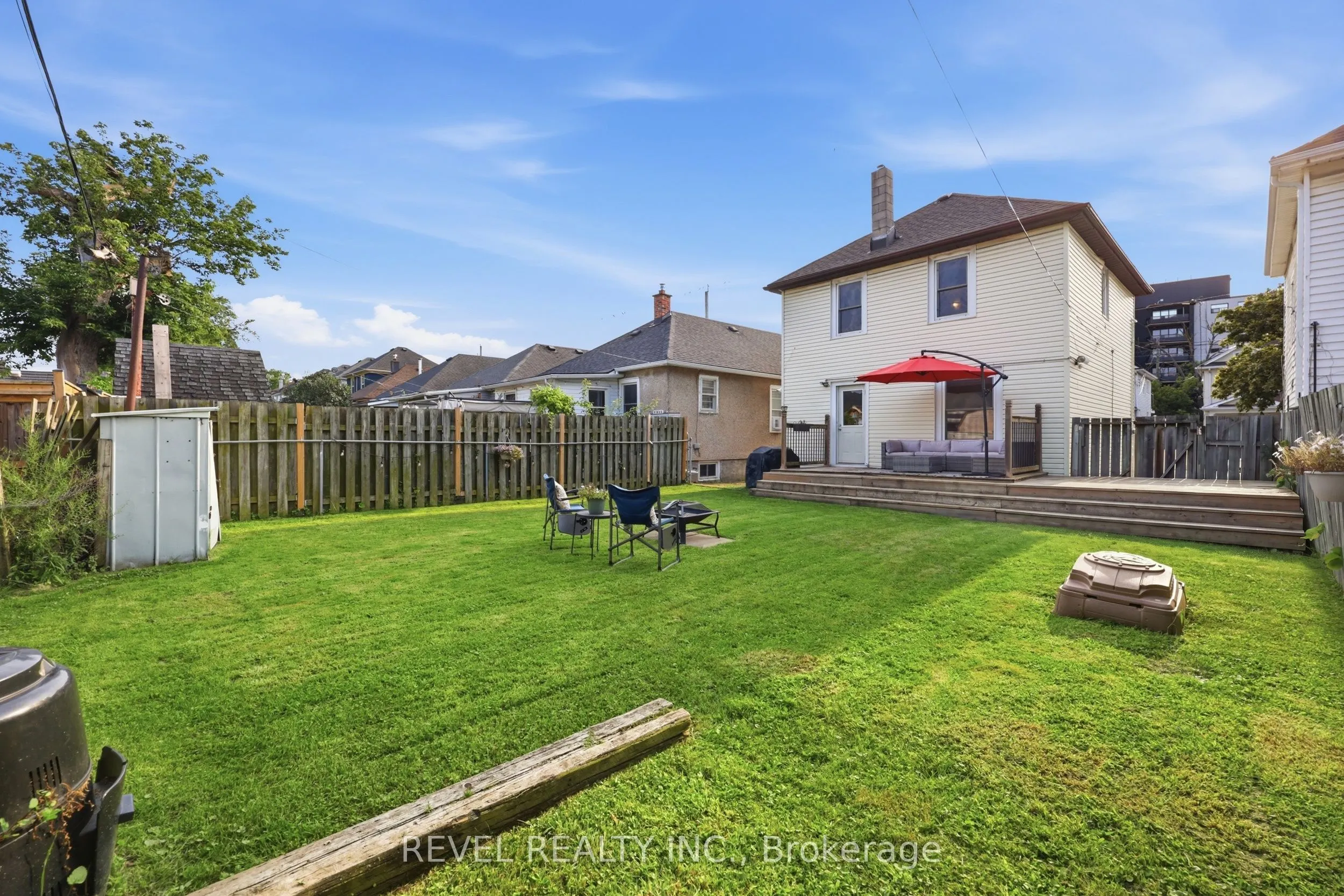 52 Berryman Avenue