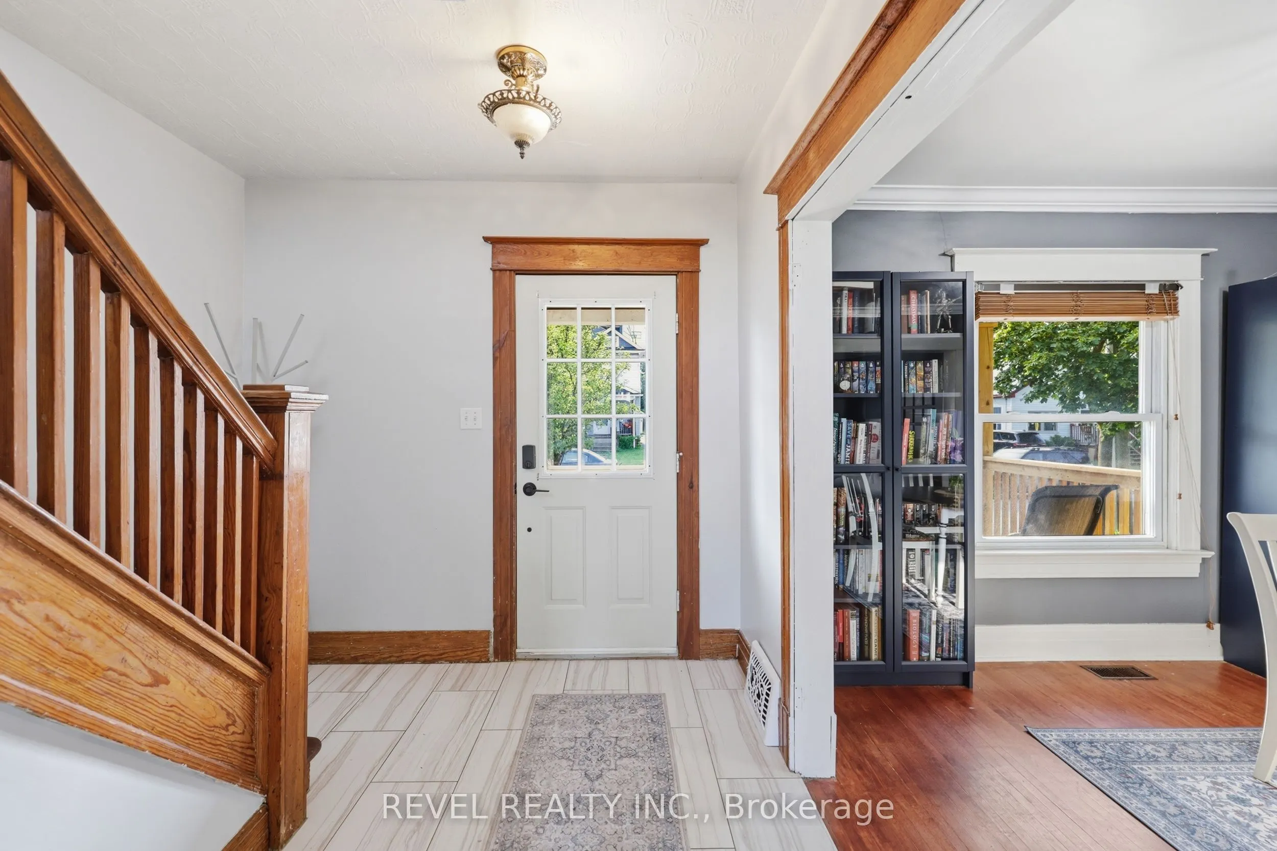 52 Berryman Avenue