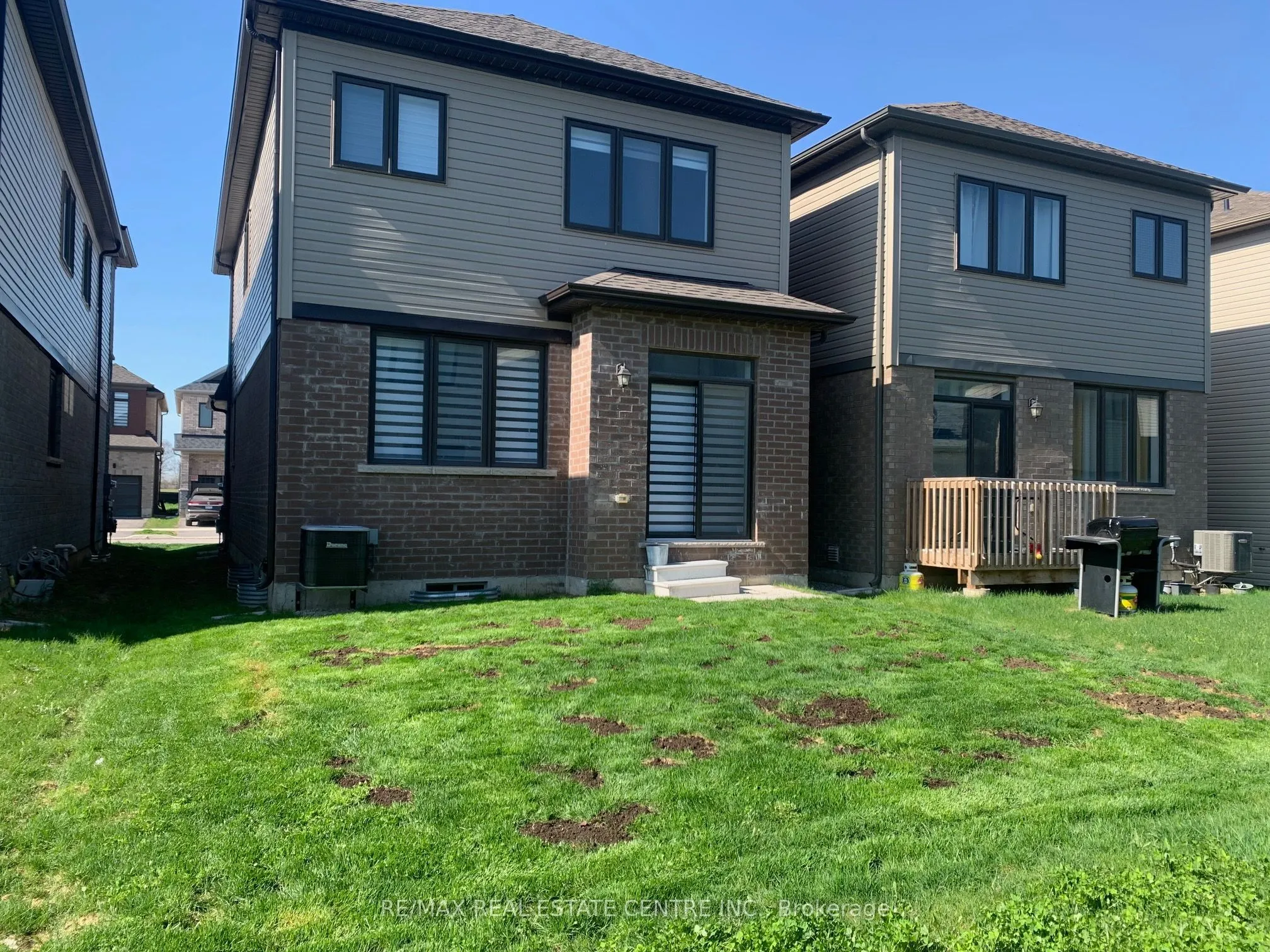 16 Monteith Drive