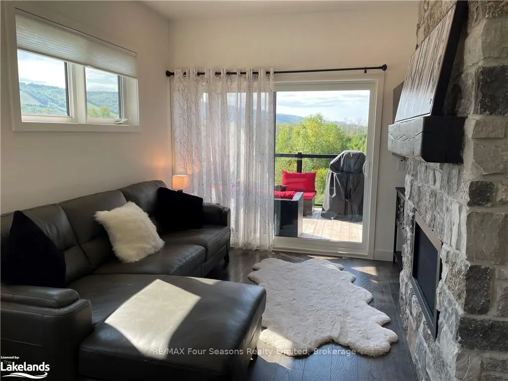 12 BEAUSOLEIL Lane #302