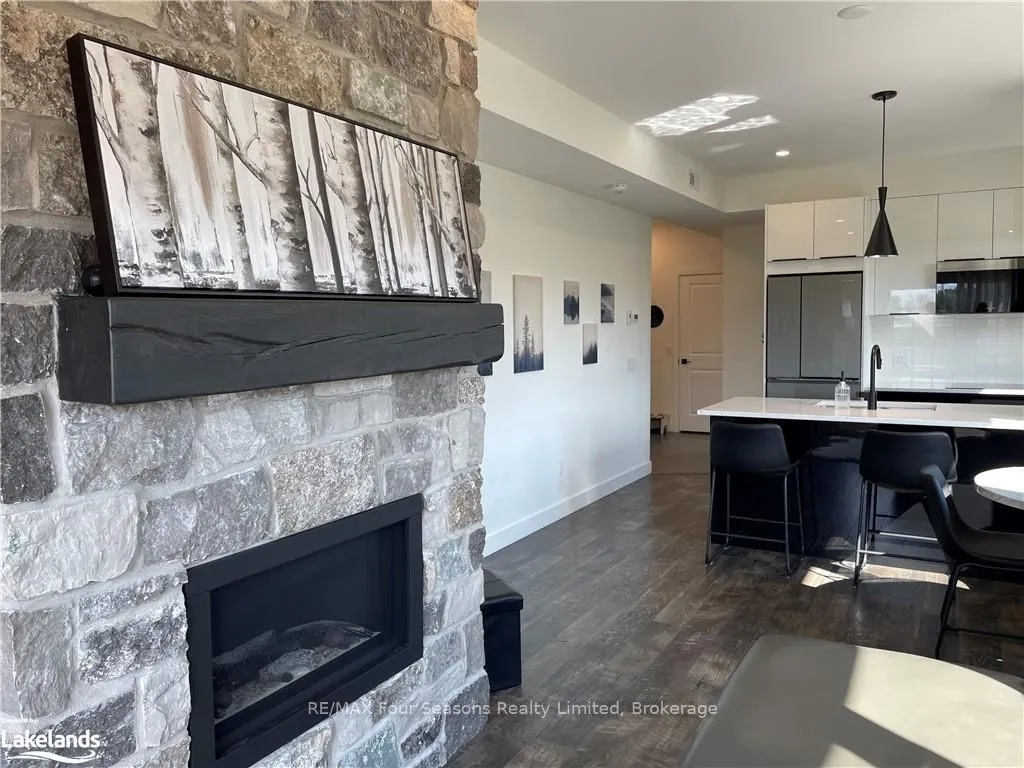 12 BEAUSOLEIL Lane #302