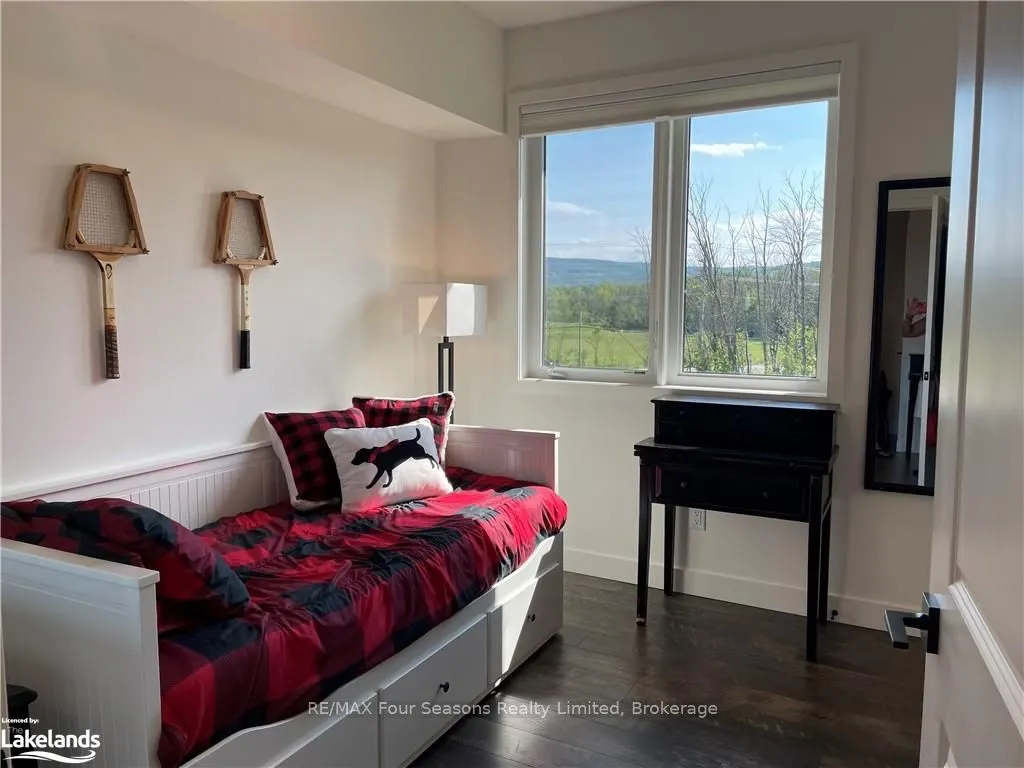 12 BEAUSOLEIL Lane #302