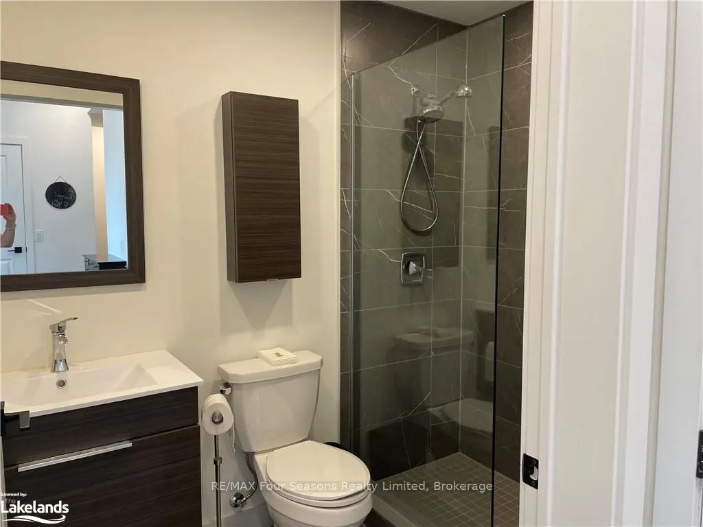 12 BEAUSOLEIL Lane #302