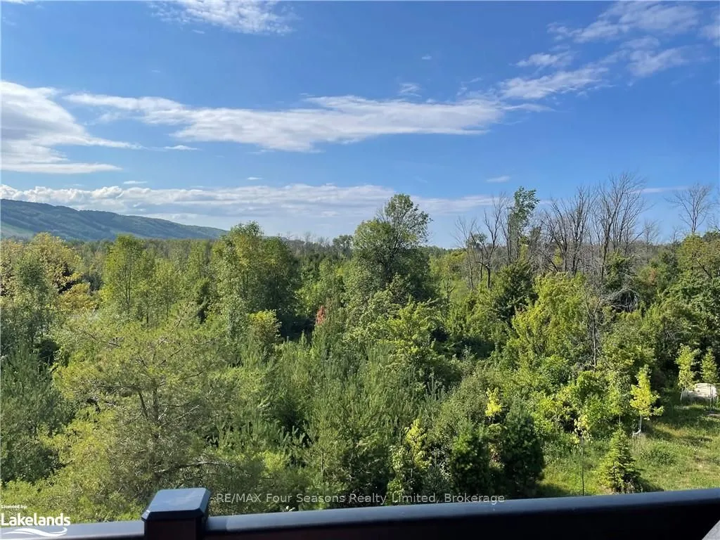 12 BEAUSOLEIL Lane #302