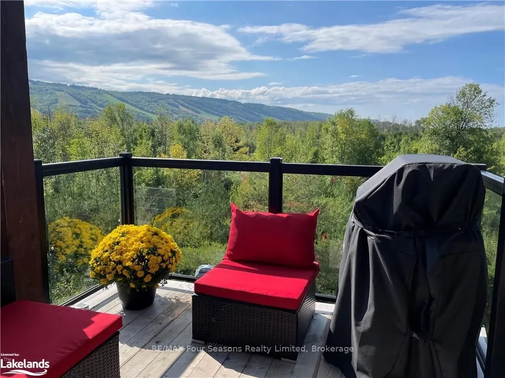 12 BEAUSOLEIL Lane #302