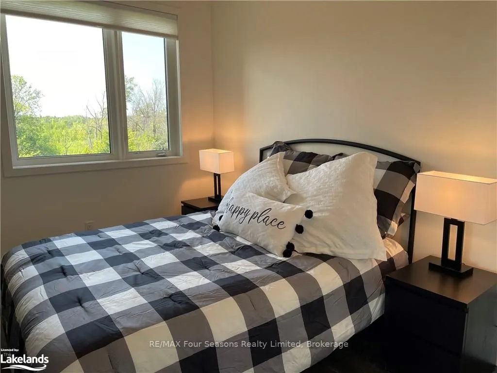 12 BEAUSOLEIL Lane #302
