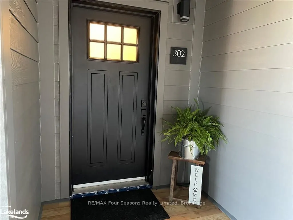12 BEAUSOLEIL Lane #302