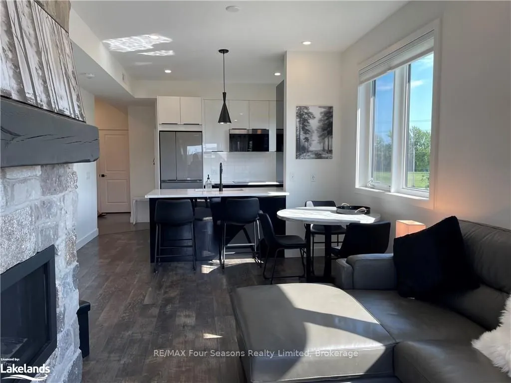 12 BEAUSOLEIL Lane #302