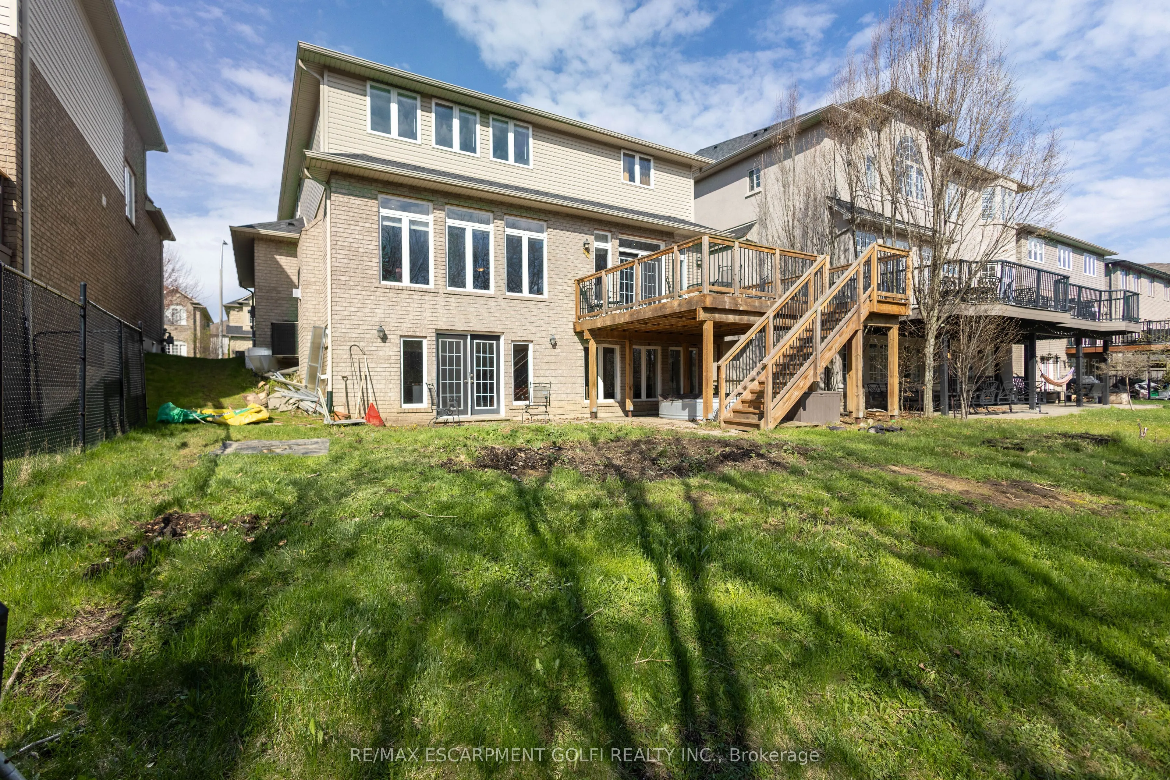 216 Diiorio Circle