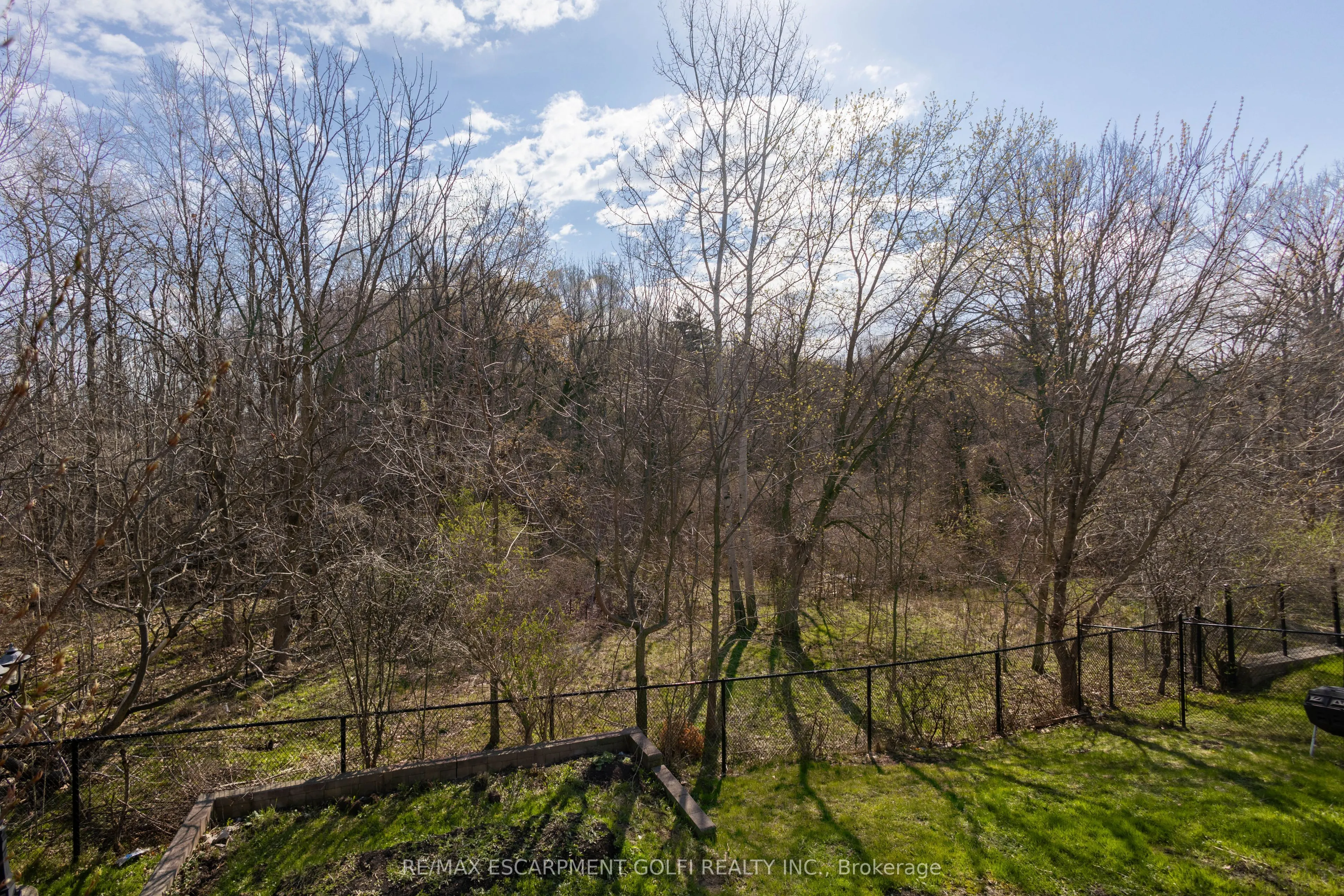 216 Diiorio Circle