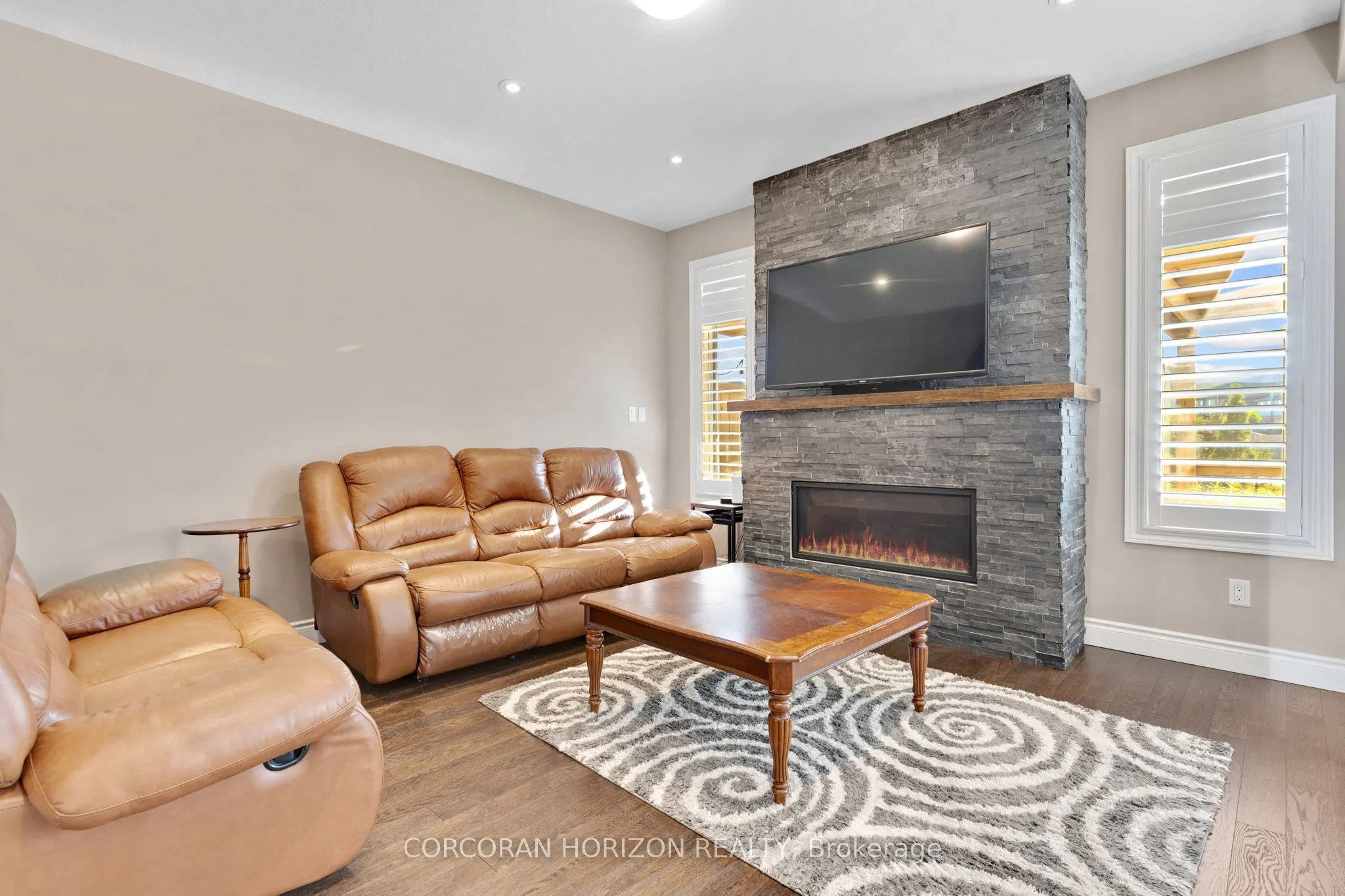 213 Ladyslipper Drive