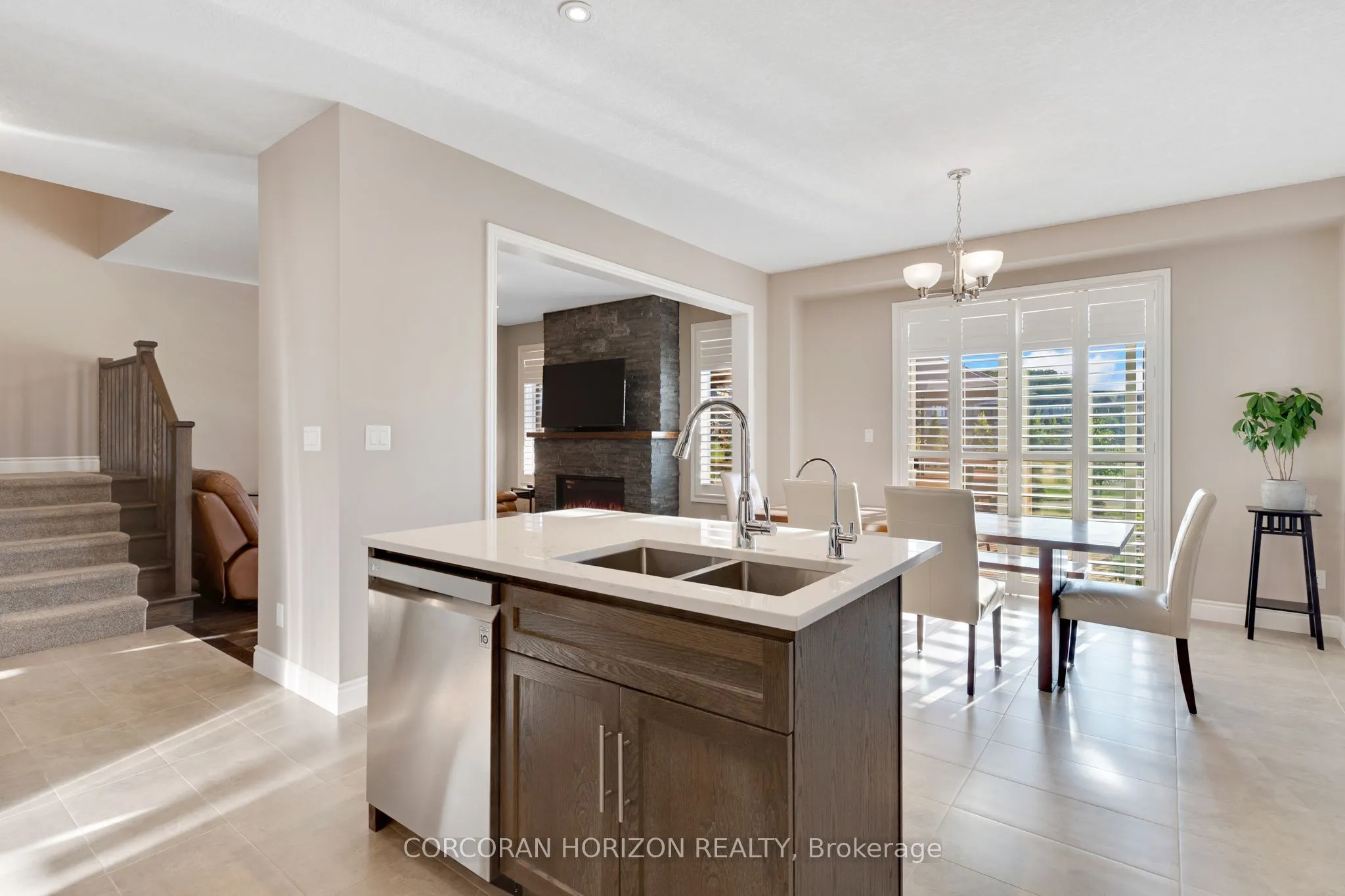 213 Ladyslipper Drive