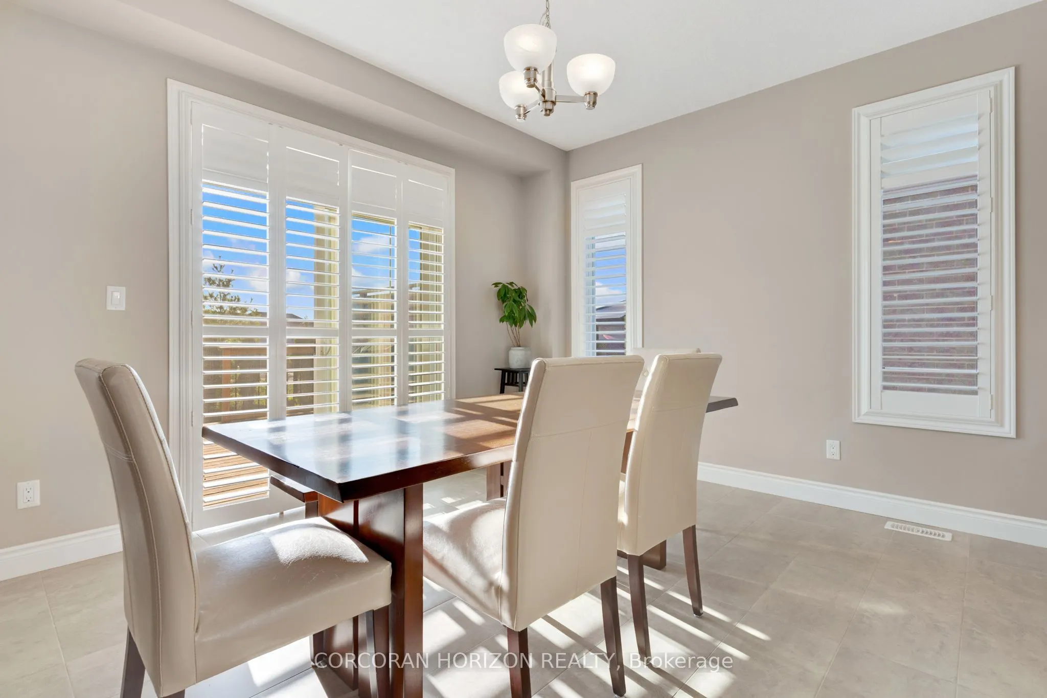 213 Ladyslipper Drive