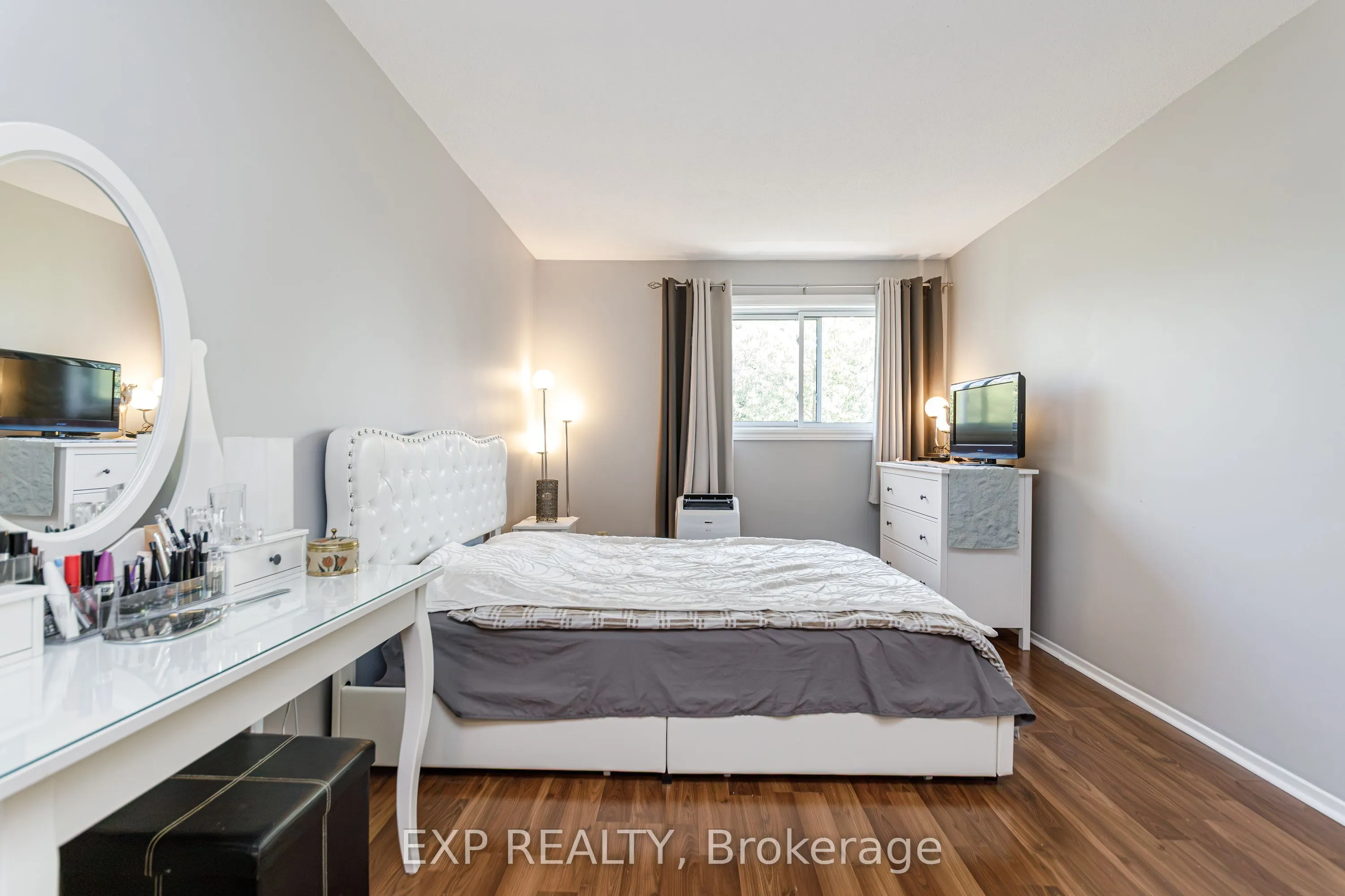 1589 St. Bernard Street #505