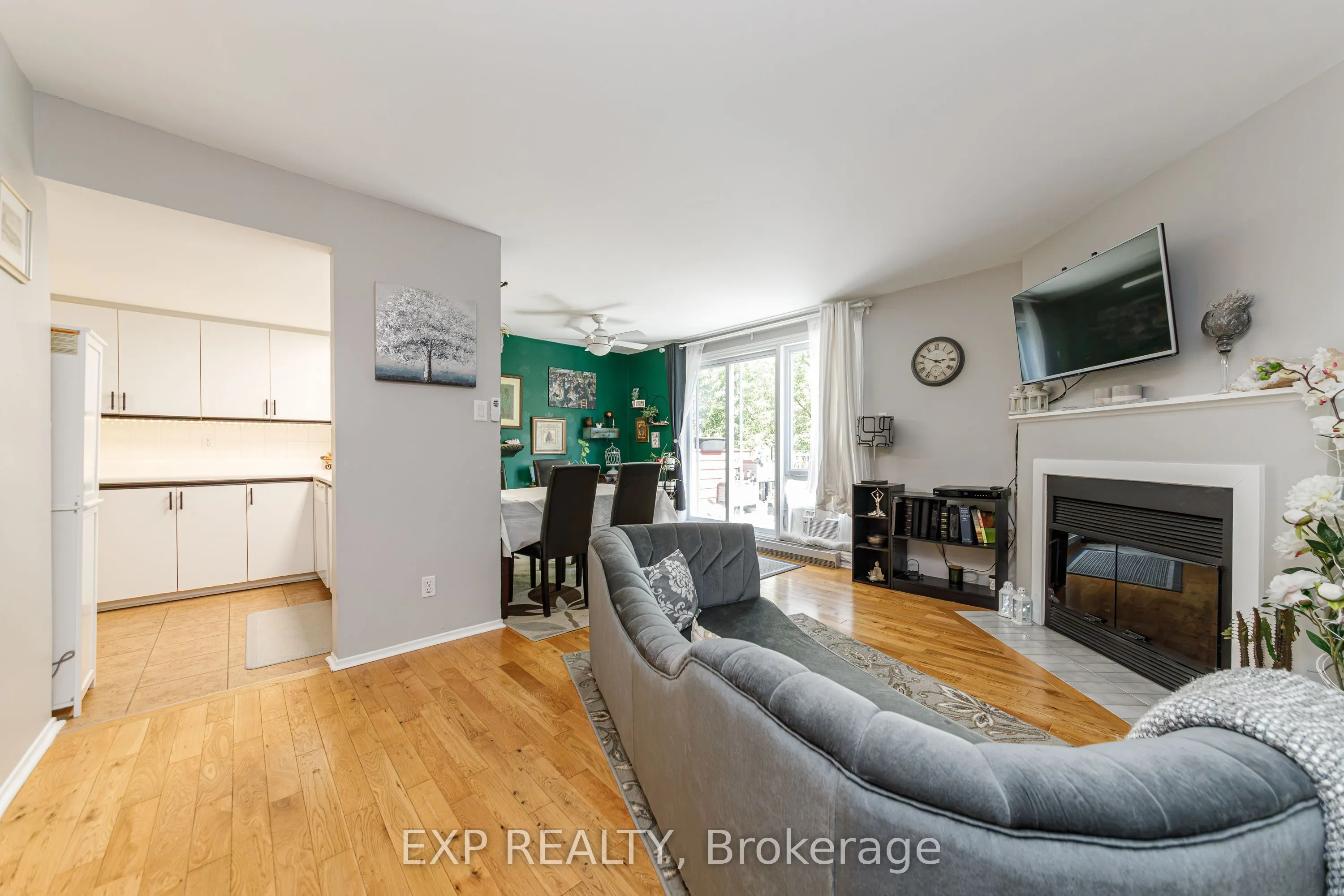 1589 St. Bernard Street #505