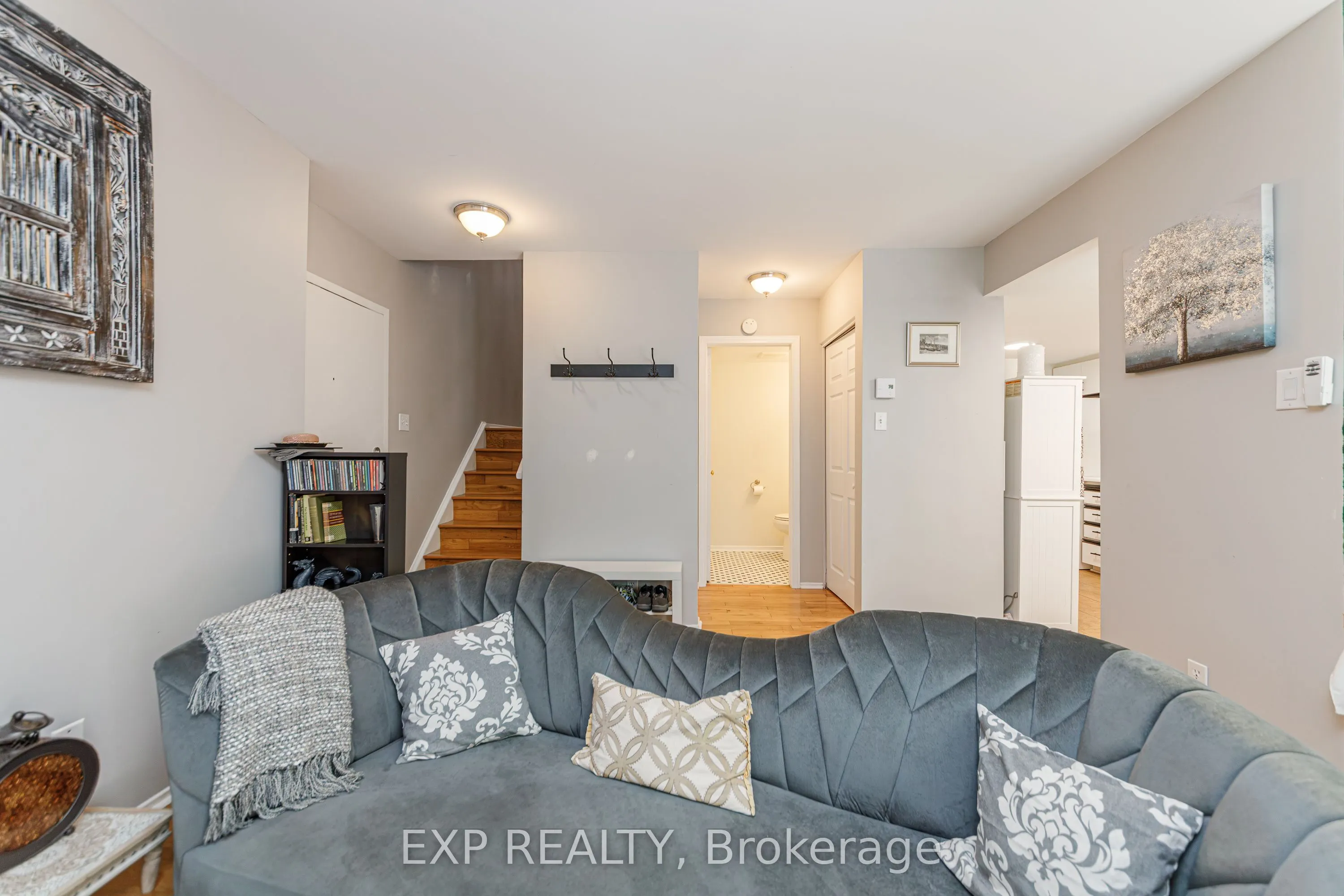 1589 St. Bernard Street #505