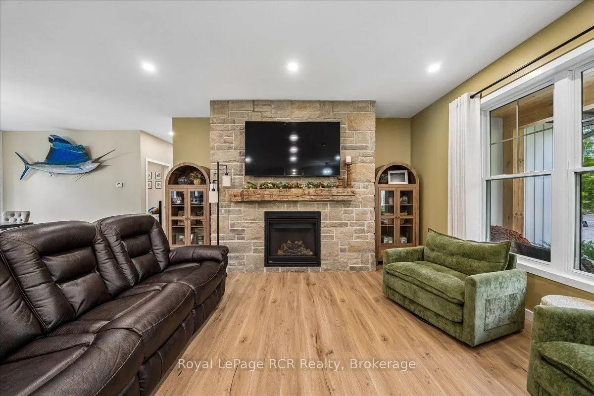 1342 Highway 6